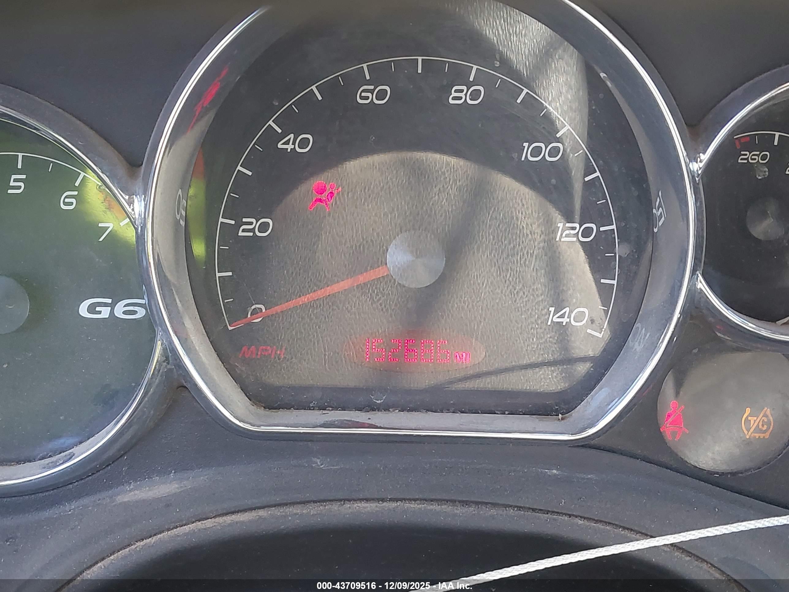 PONTIAC G6 image 7
