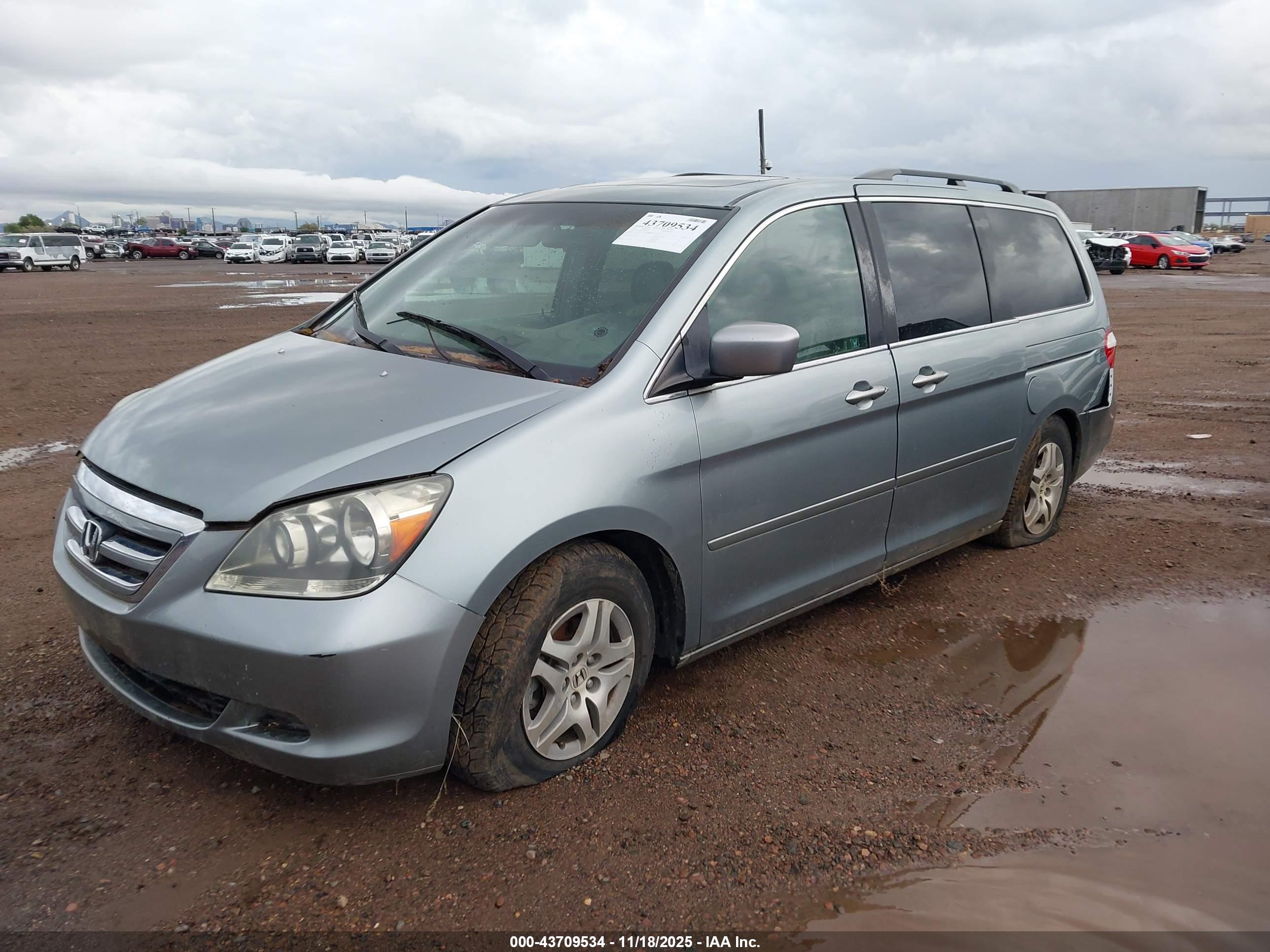 HONDA ODYSSEY image 2
