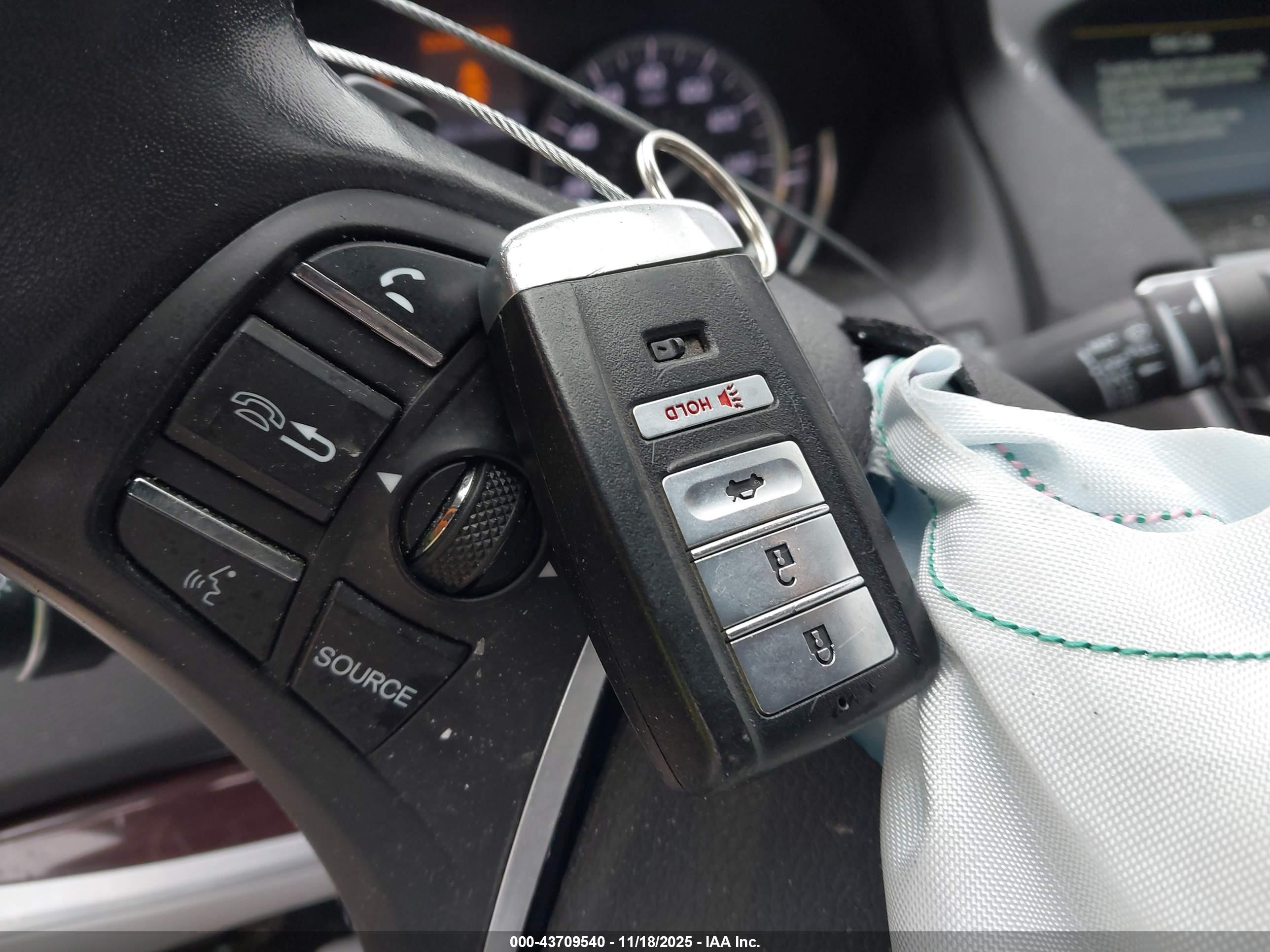 ACURA TLX image 11