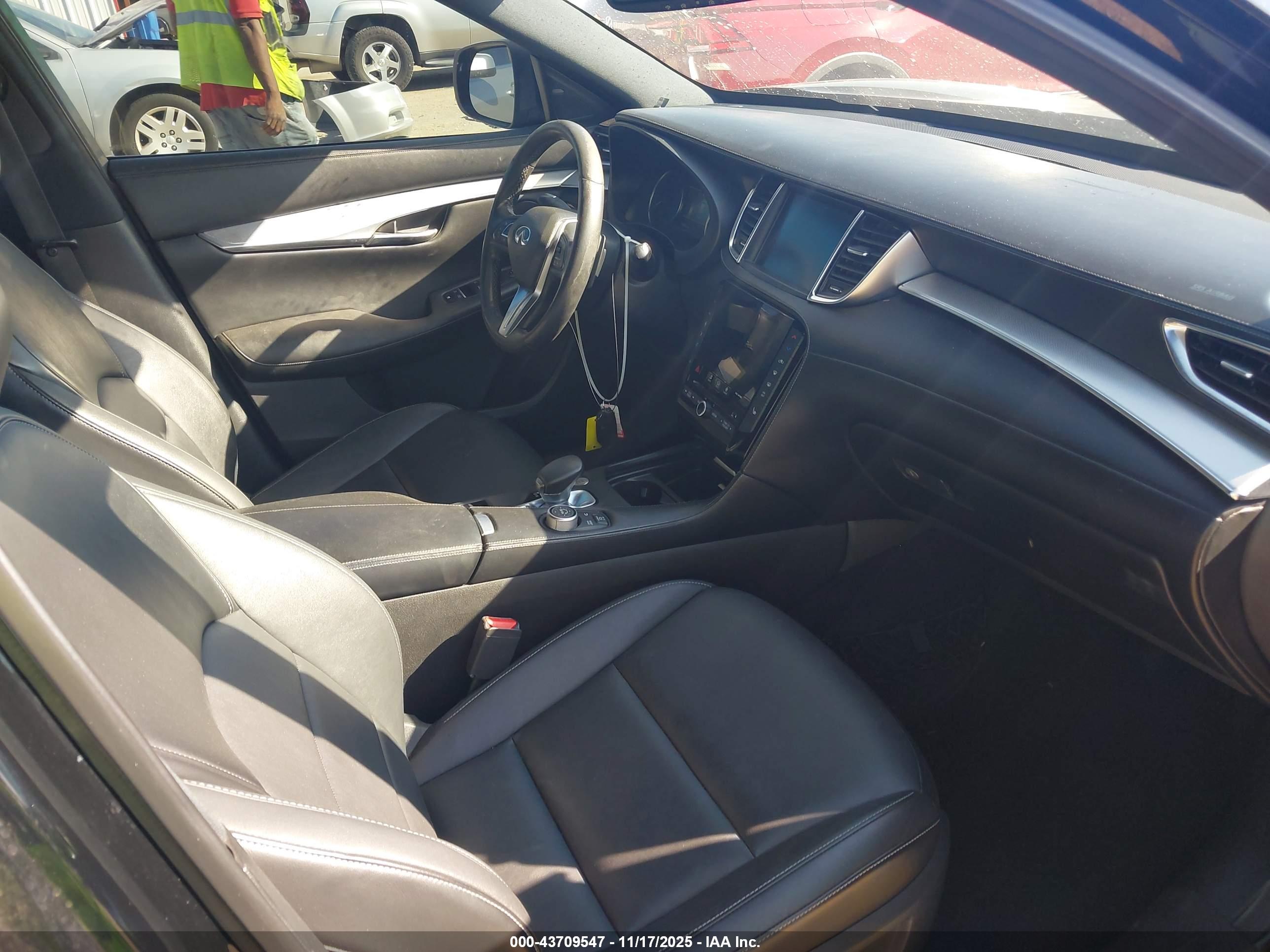 INFINITI QX50 image 5