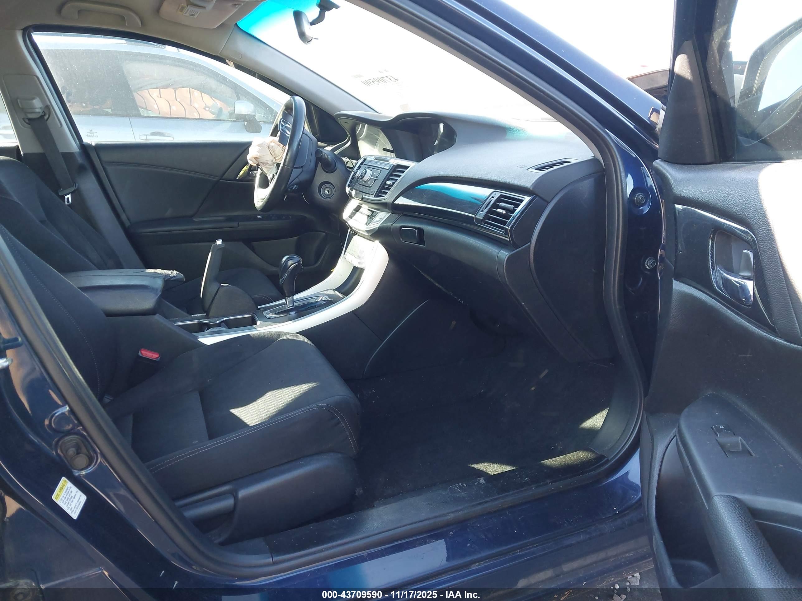 HONDA ACCORD image 5