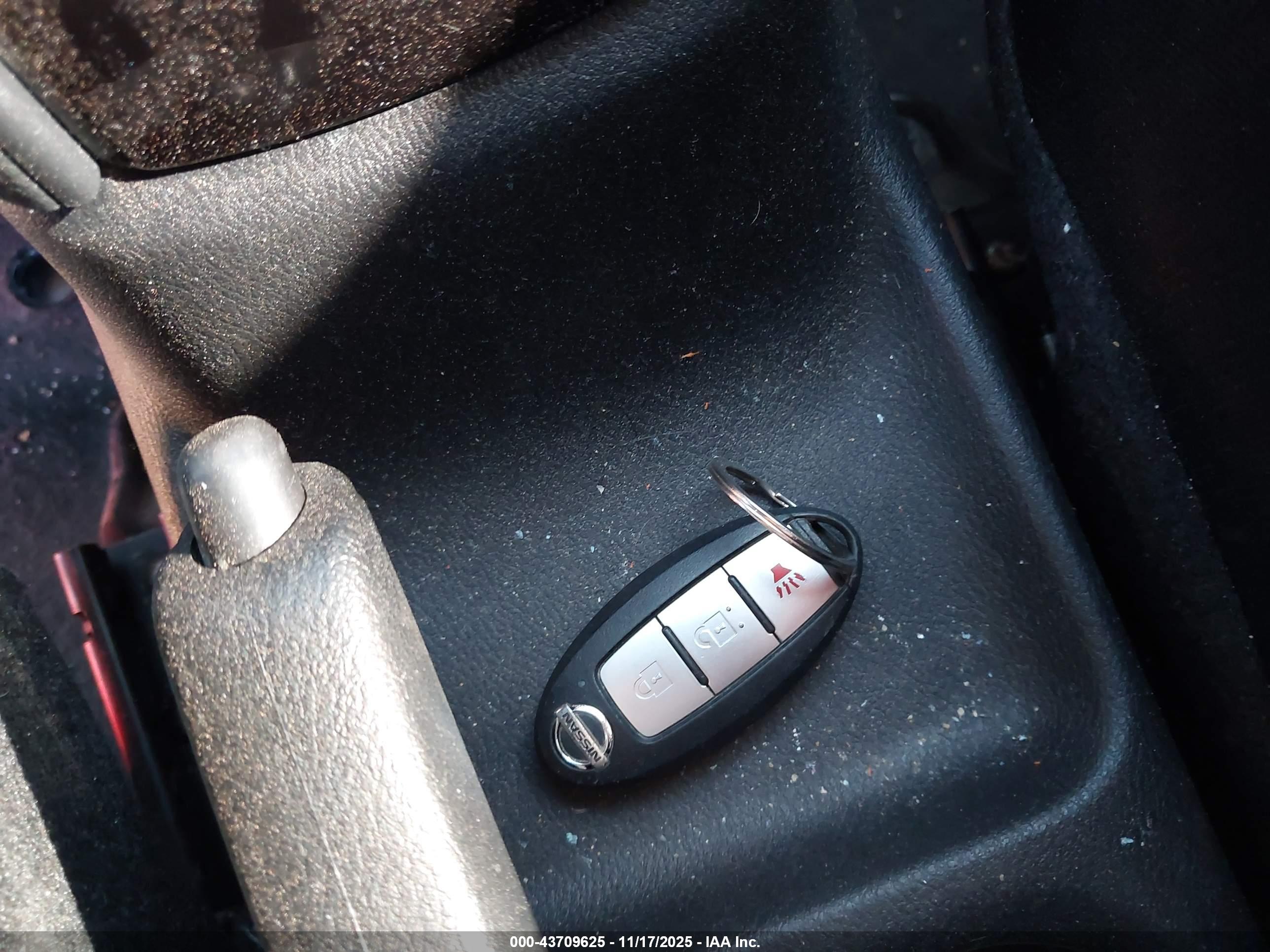 NISSAN KICKS image 11