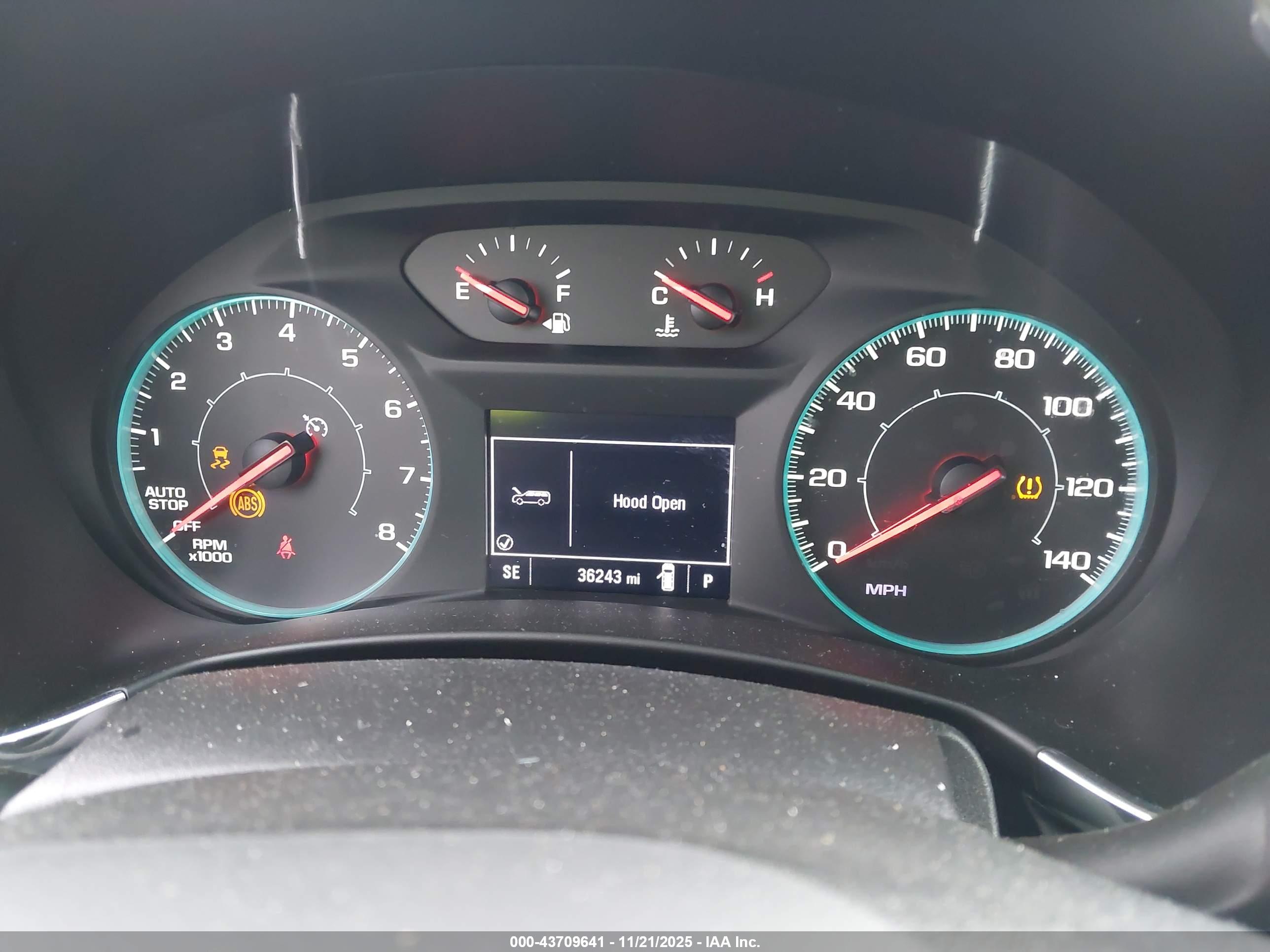 CHEVROLET EQUINOX image 7