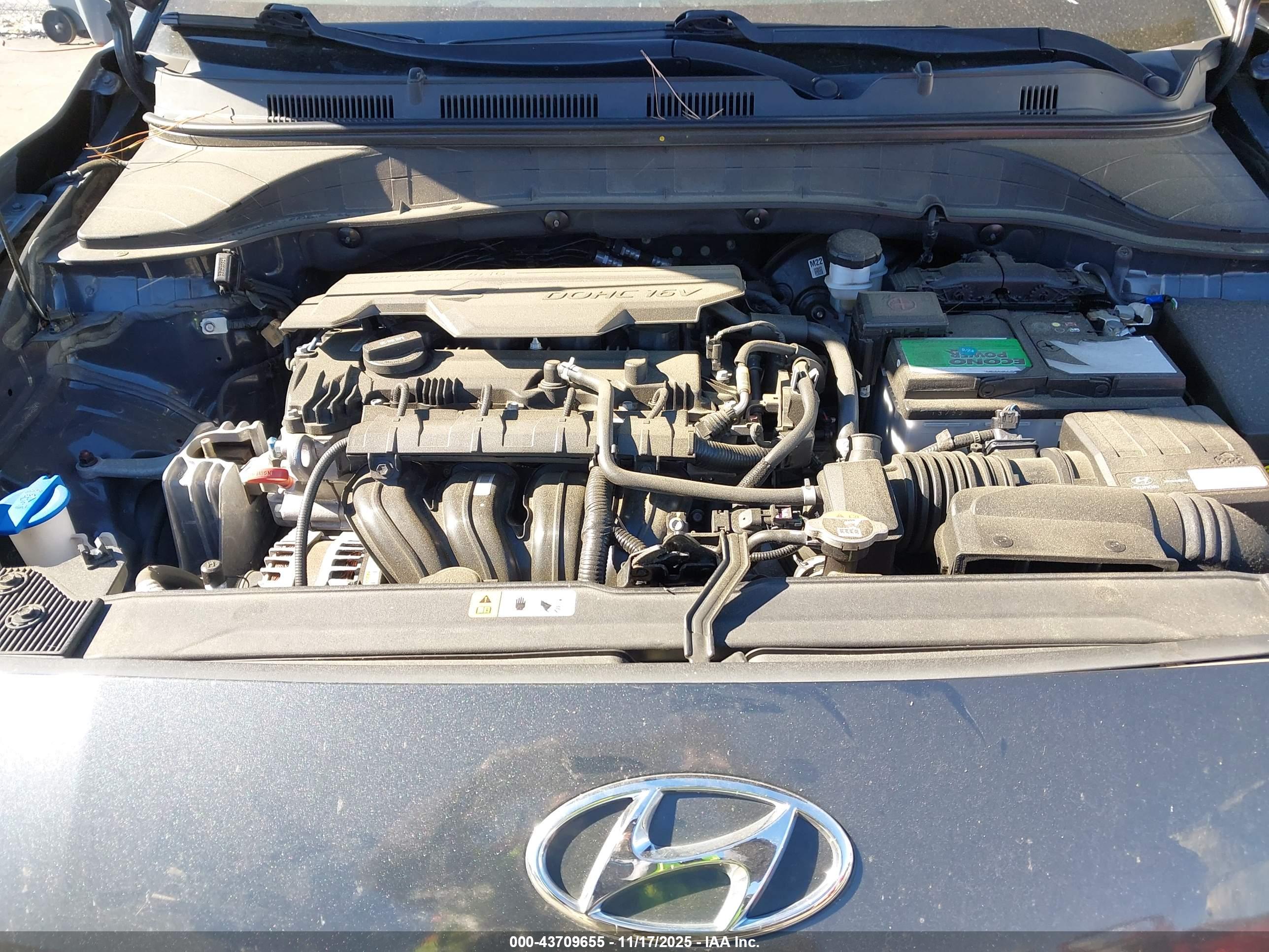 HYUNDAI KONA image 10