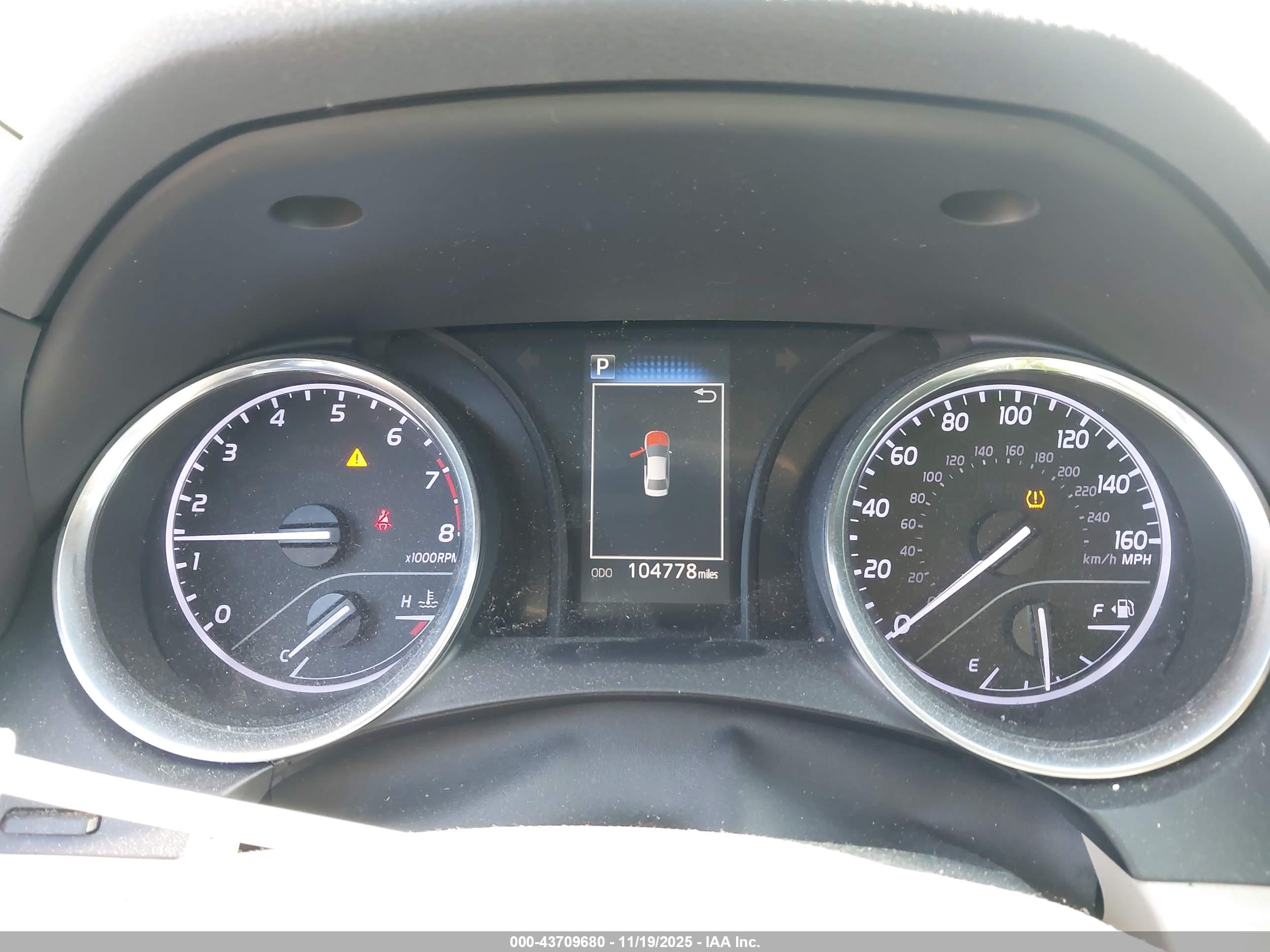TOYOTA CAMRY image 7