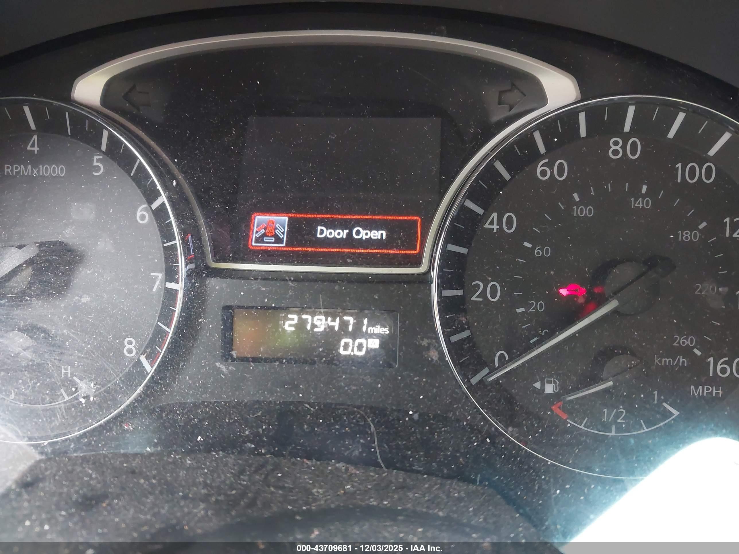 NISSAN ALTIMA image 7