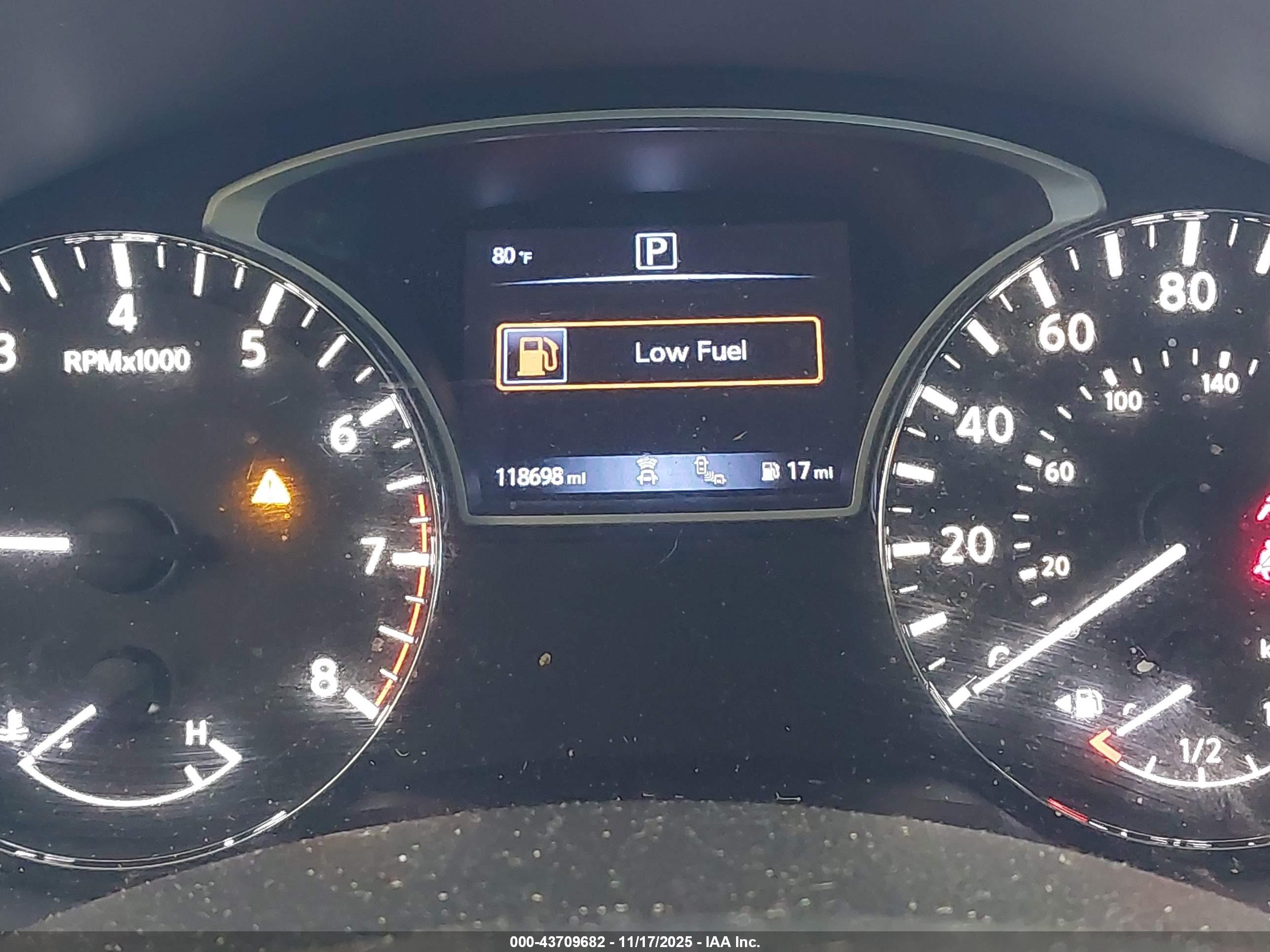 NISSAN ALTIMA image 7