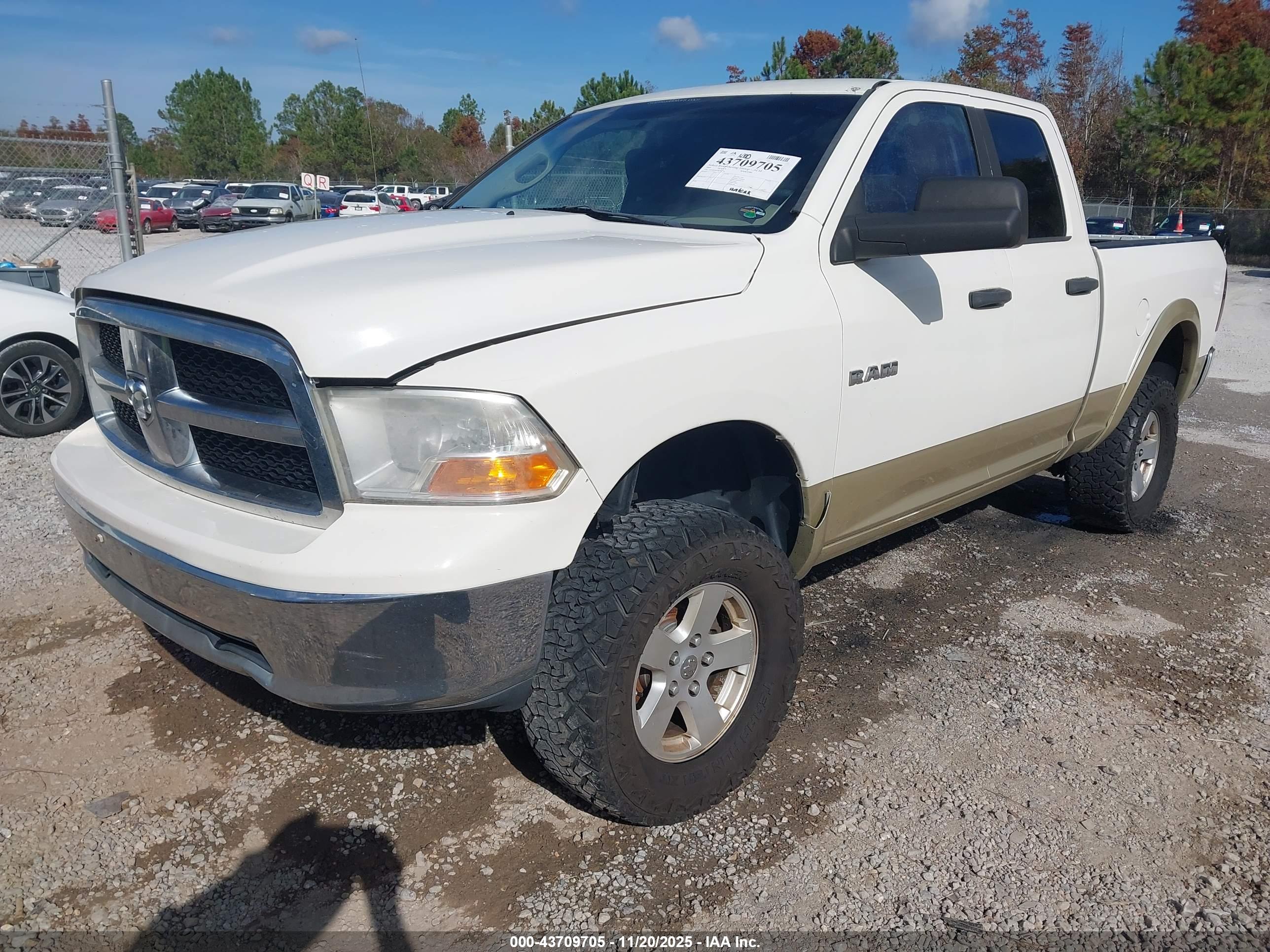 DODGE RAM image 2