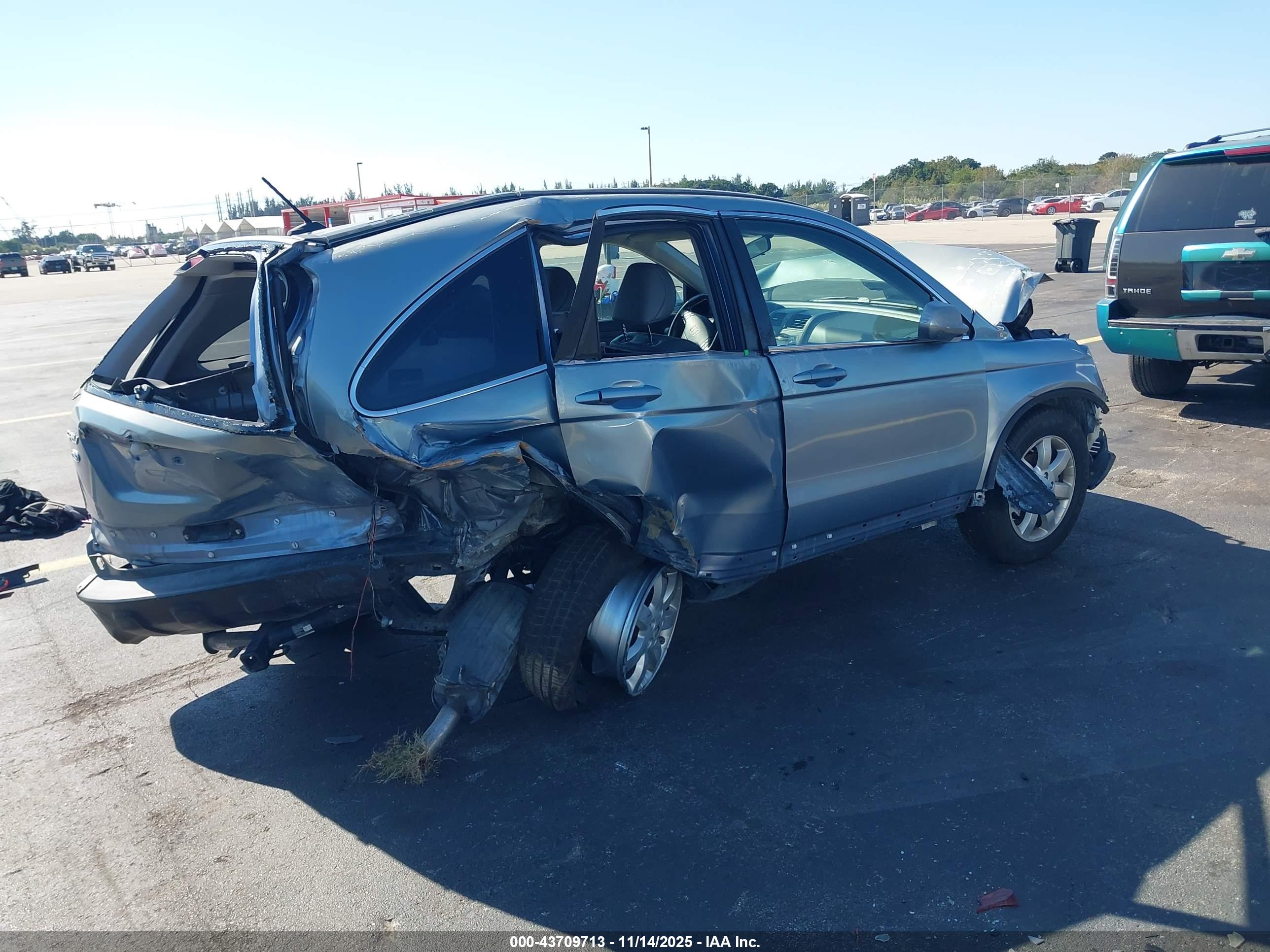 HONDA CR-V image 4