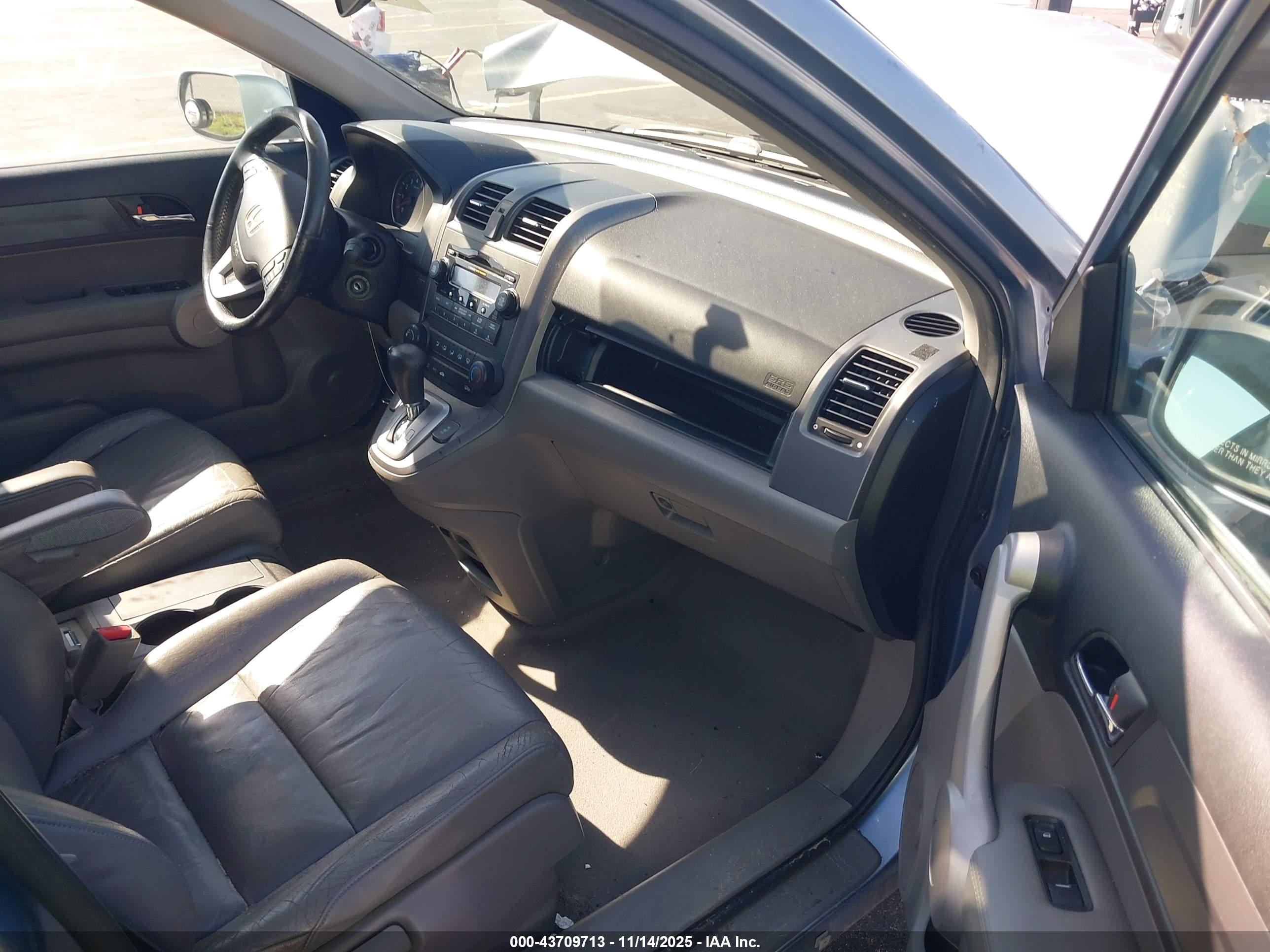 HONDA CR-V image 5