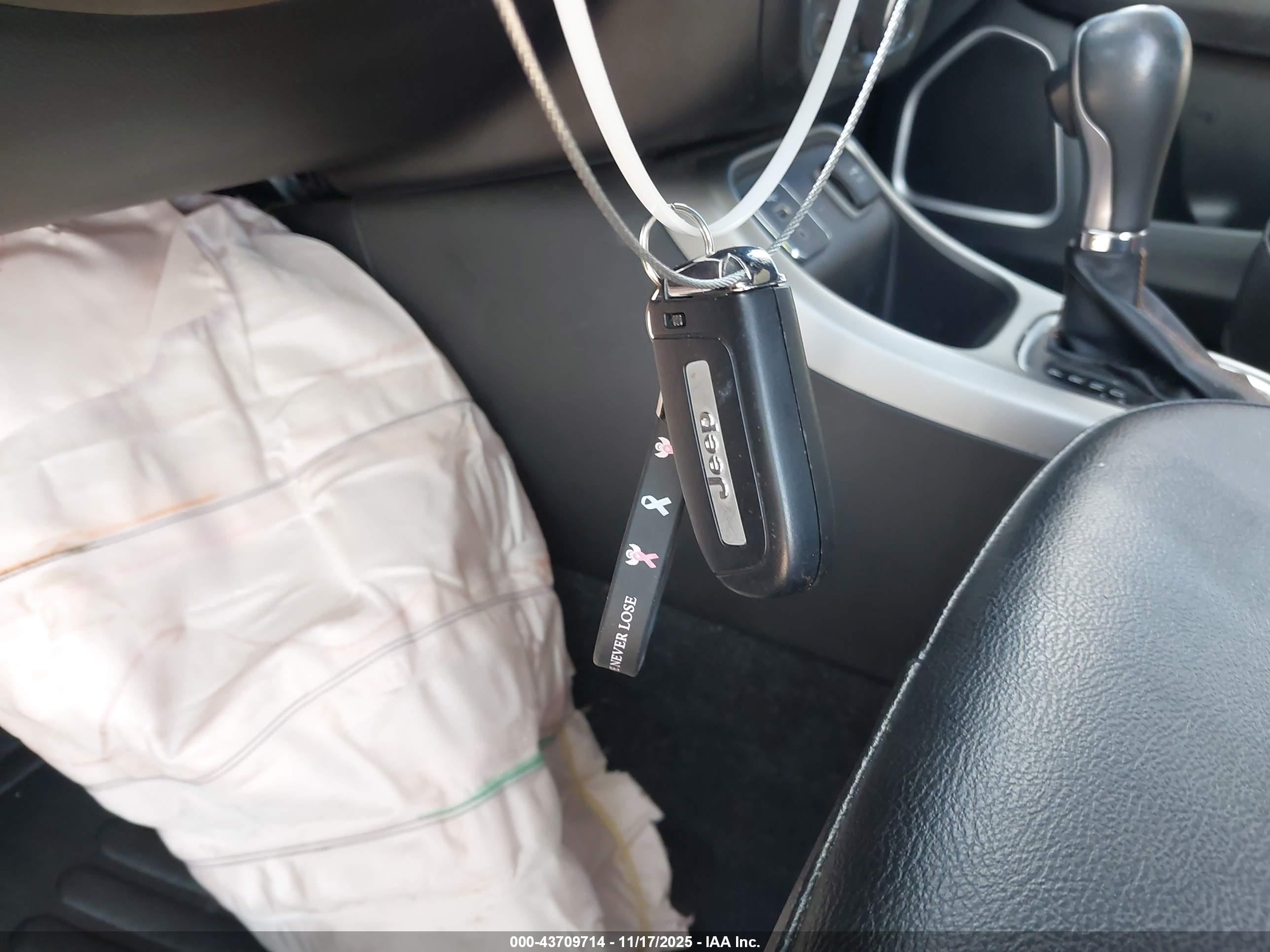 JEEP COMPASS image 11