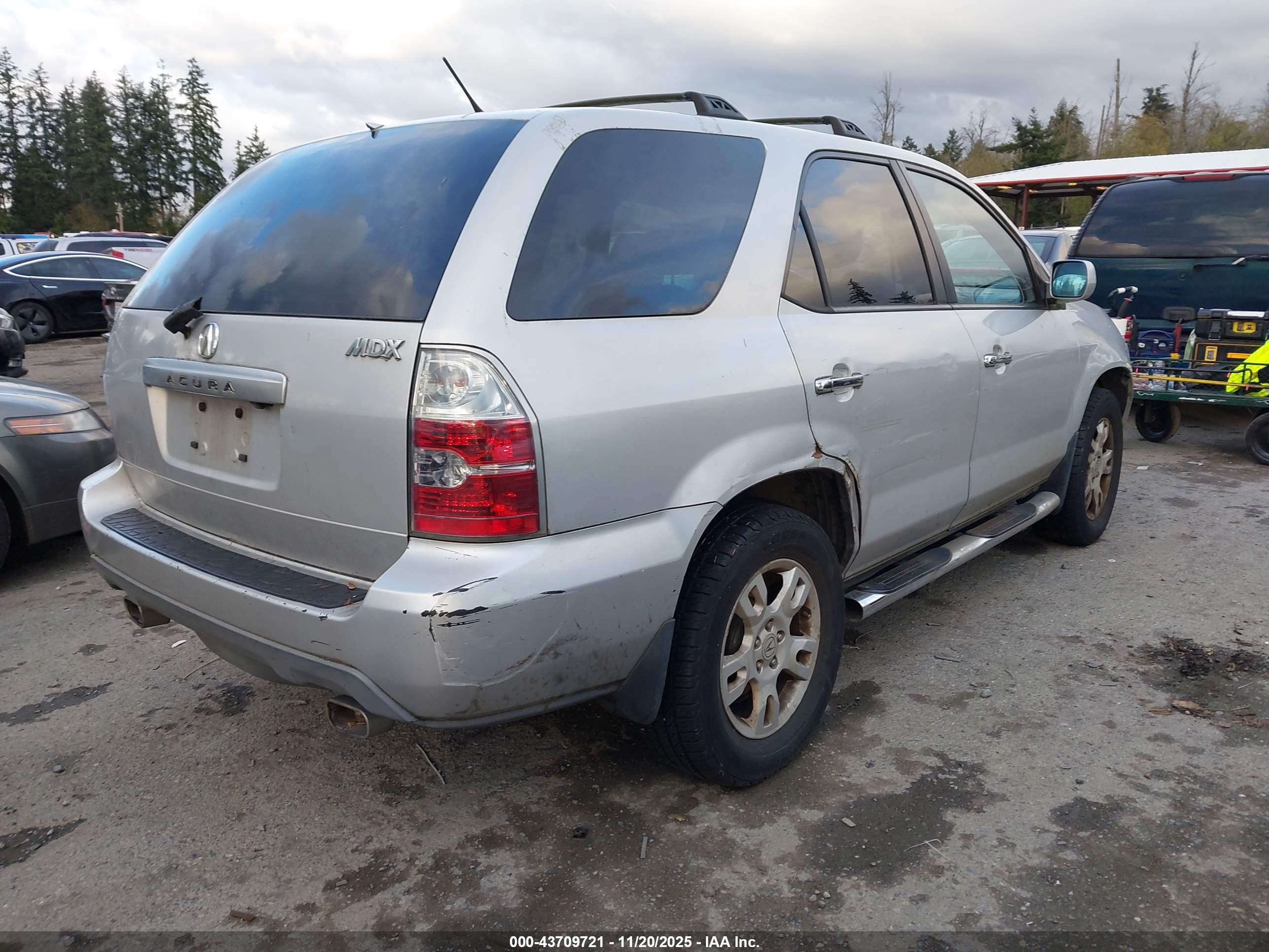 ACURA MDX image 4