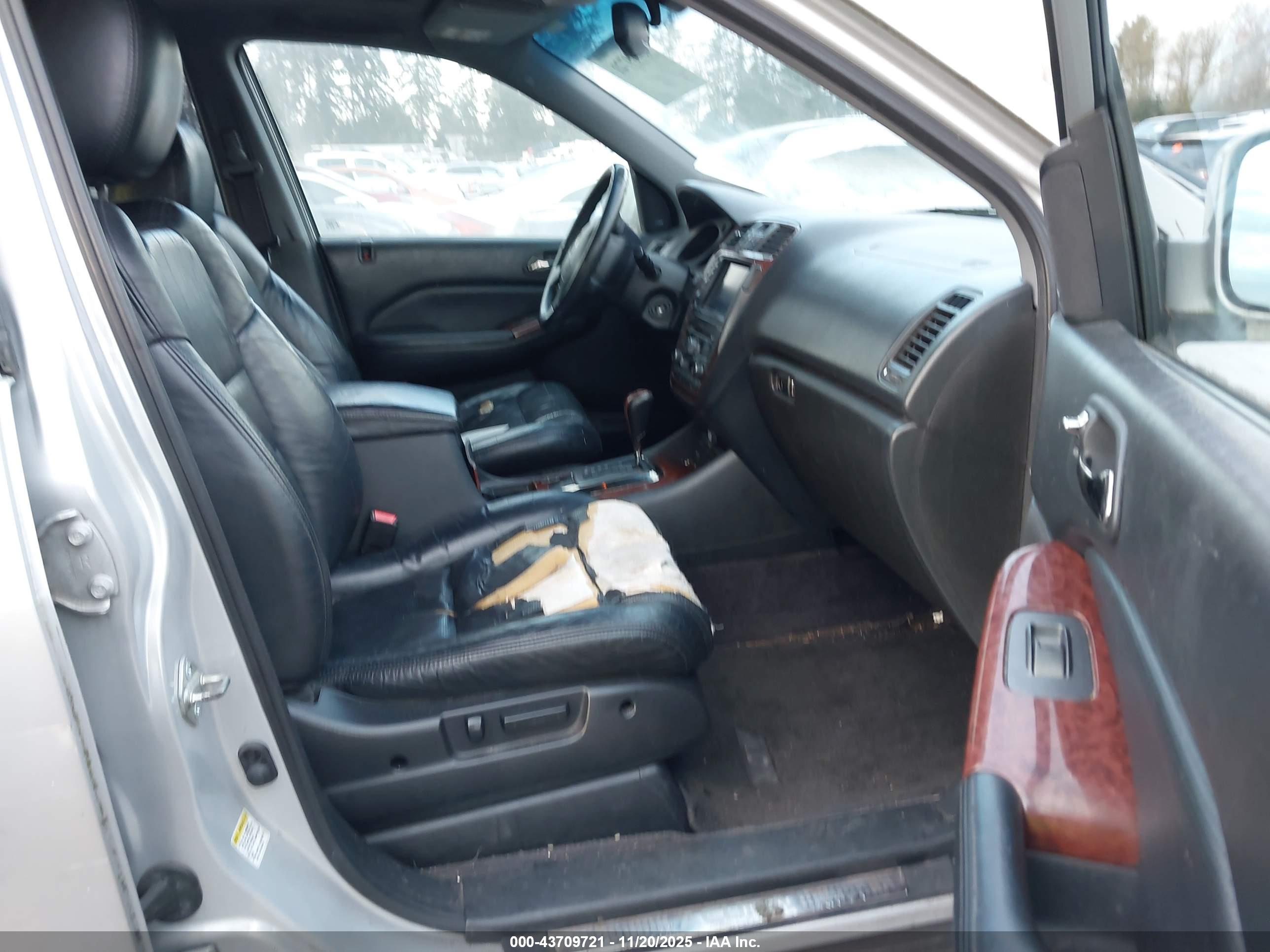 ACURA MDX image 5