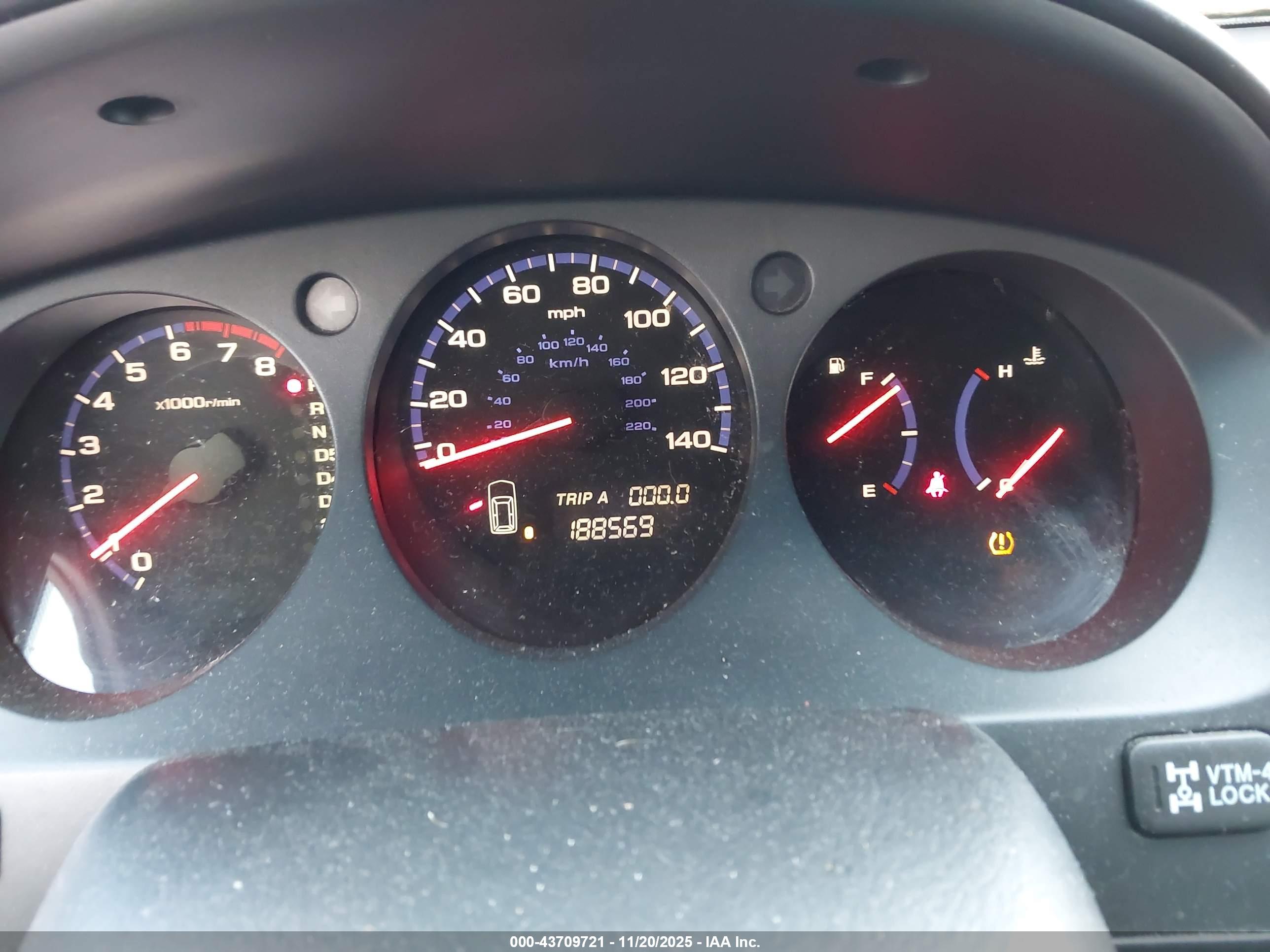 ACURA MDX image 7