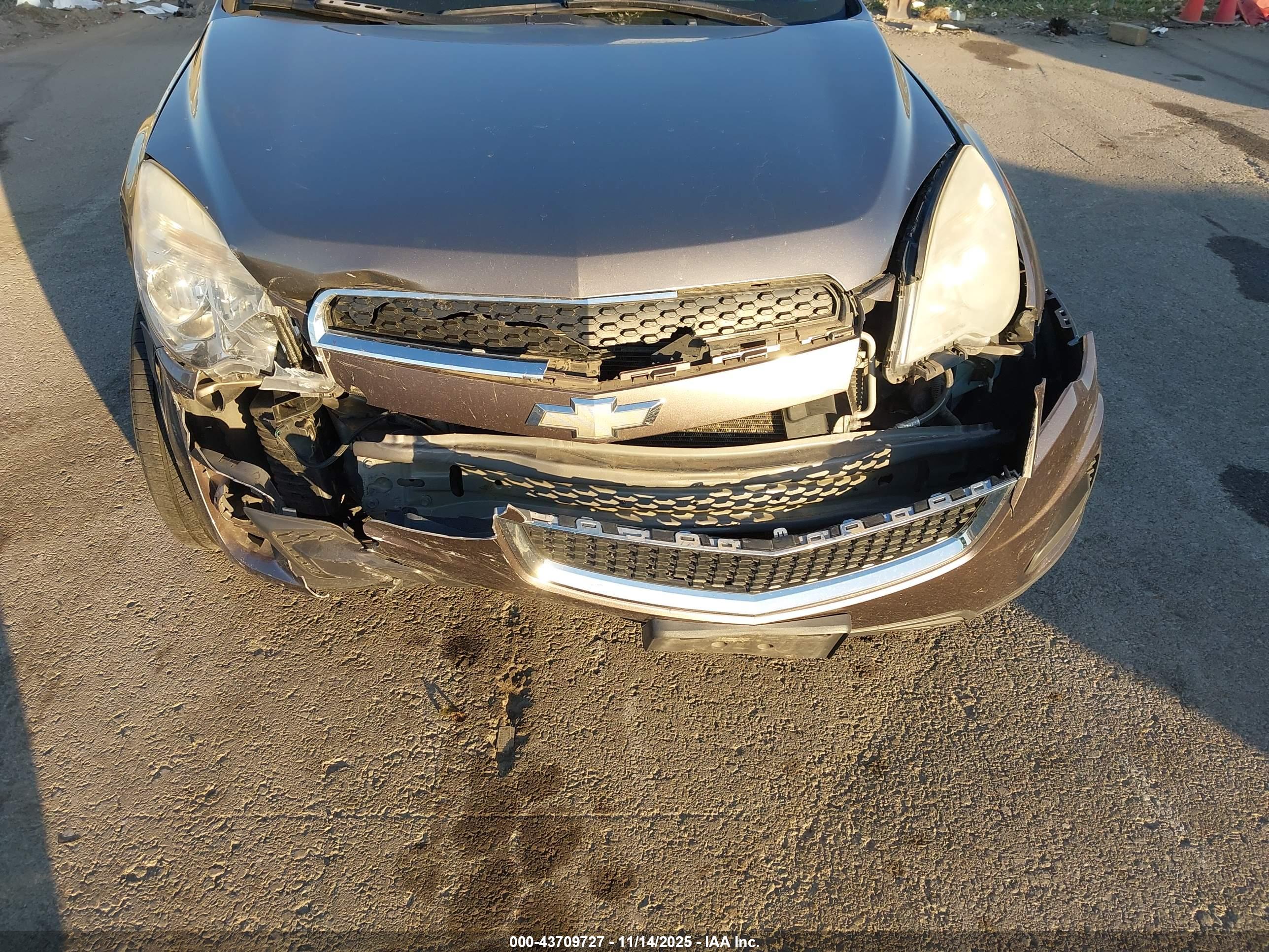 CHEVROLET EQUINOX image 6