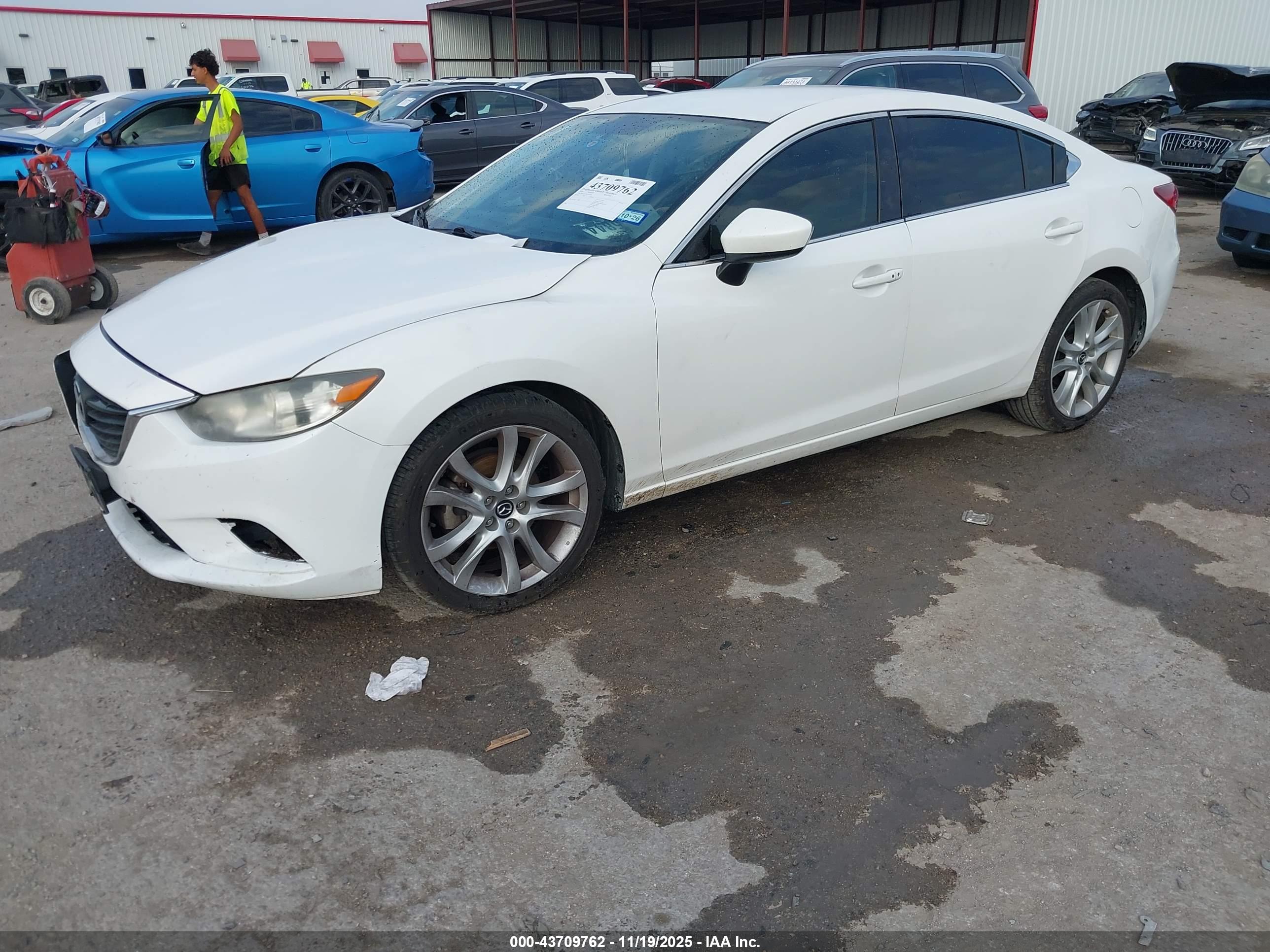 MAZDA MAZDA6 image 2