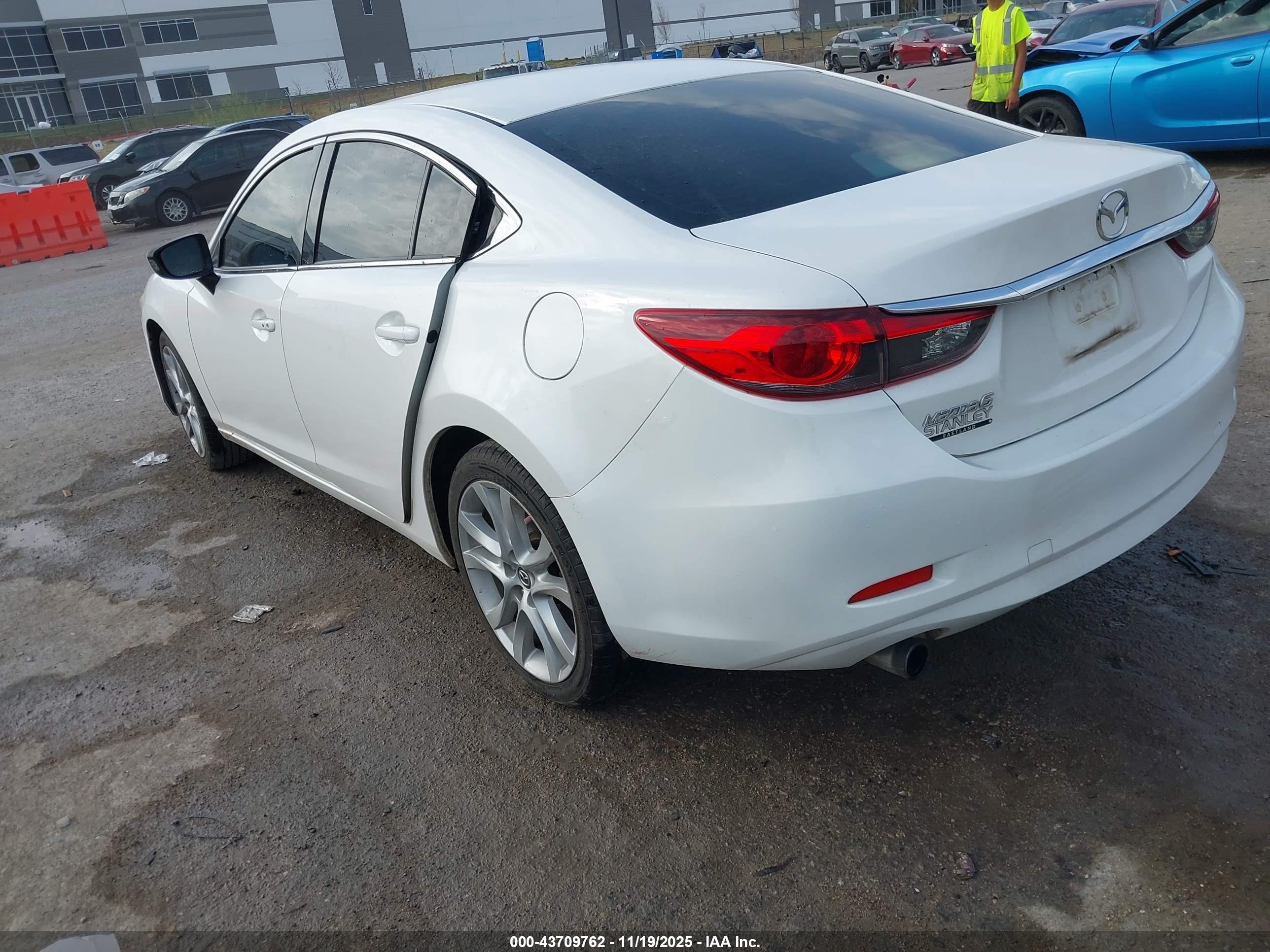 MAZDA MAZDA6 image 3