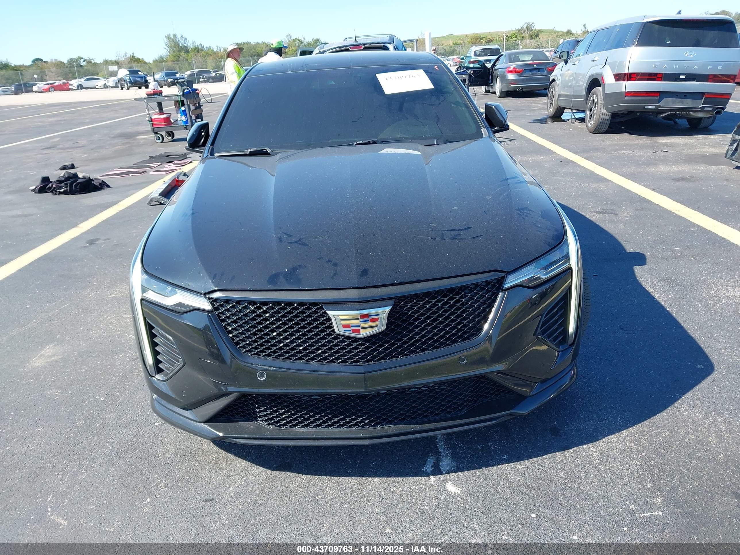 CADILLAC CT4-V image 6