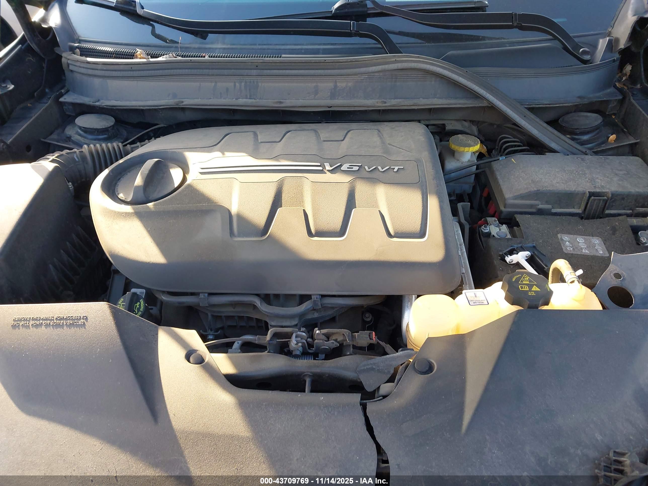 JEEP CHEROKEE image 10