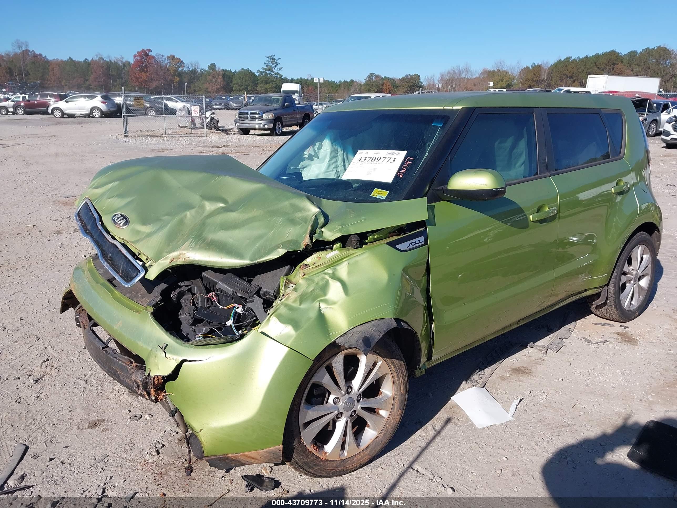 KIA SOUL image 2