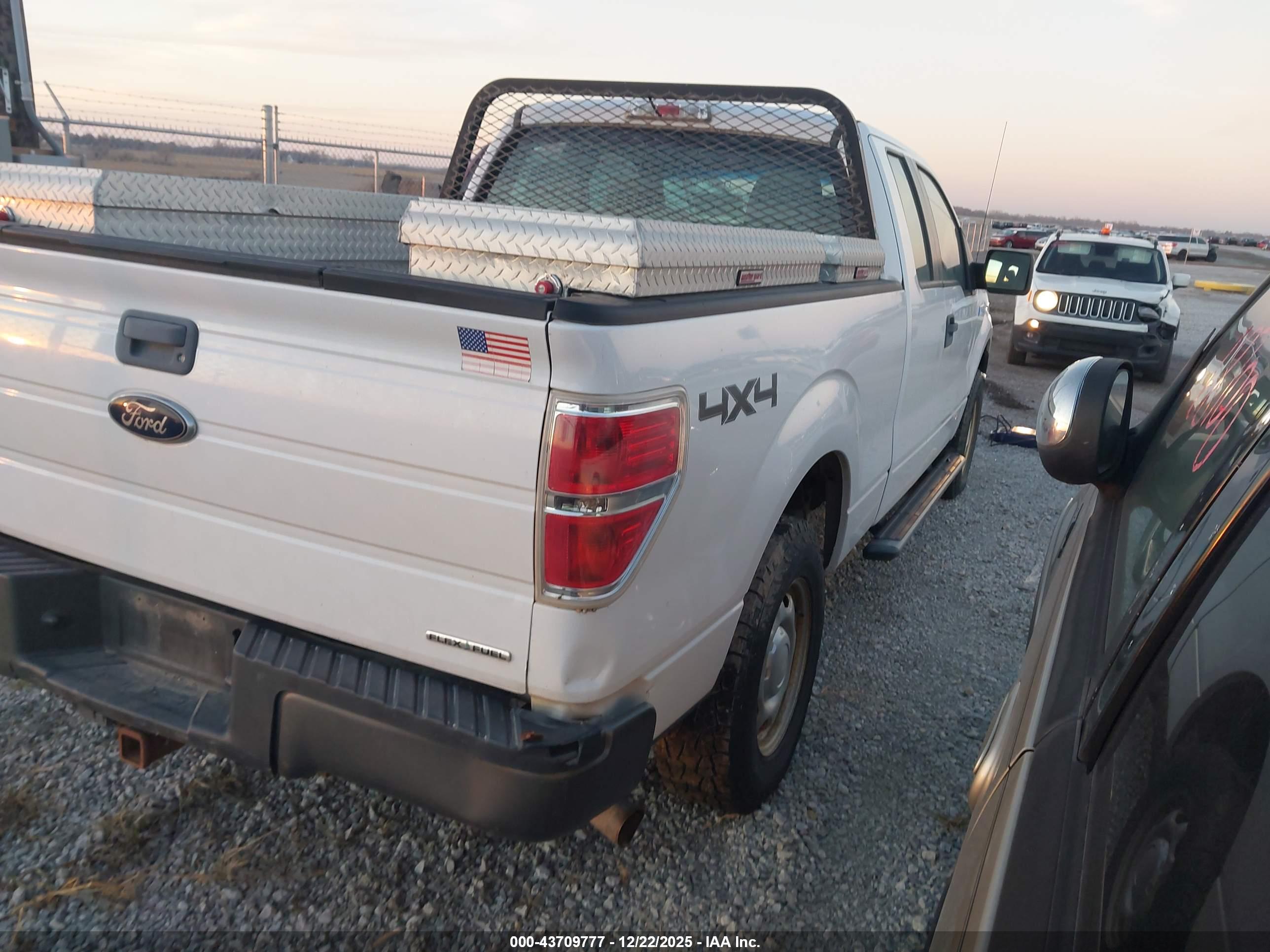 FORD F-150 image 4