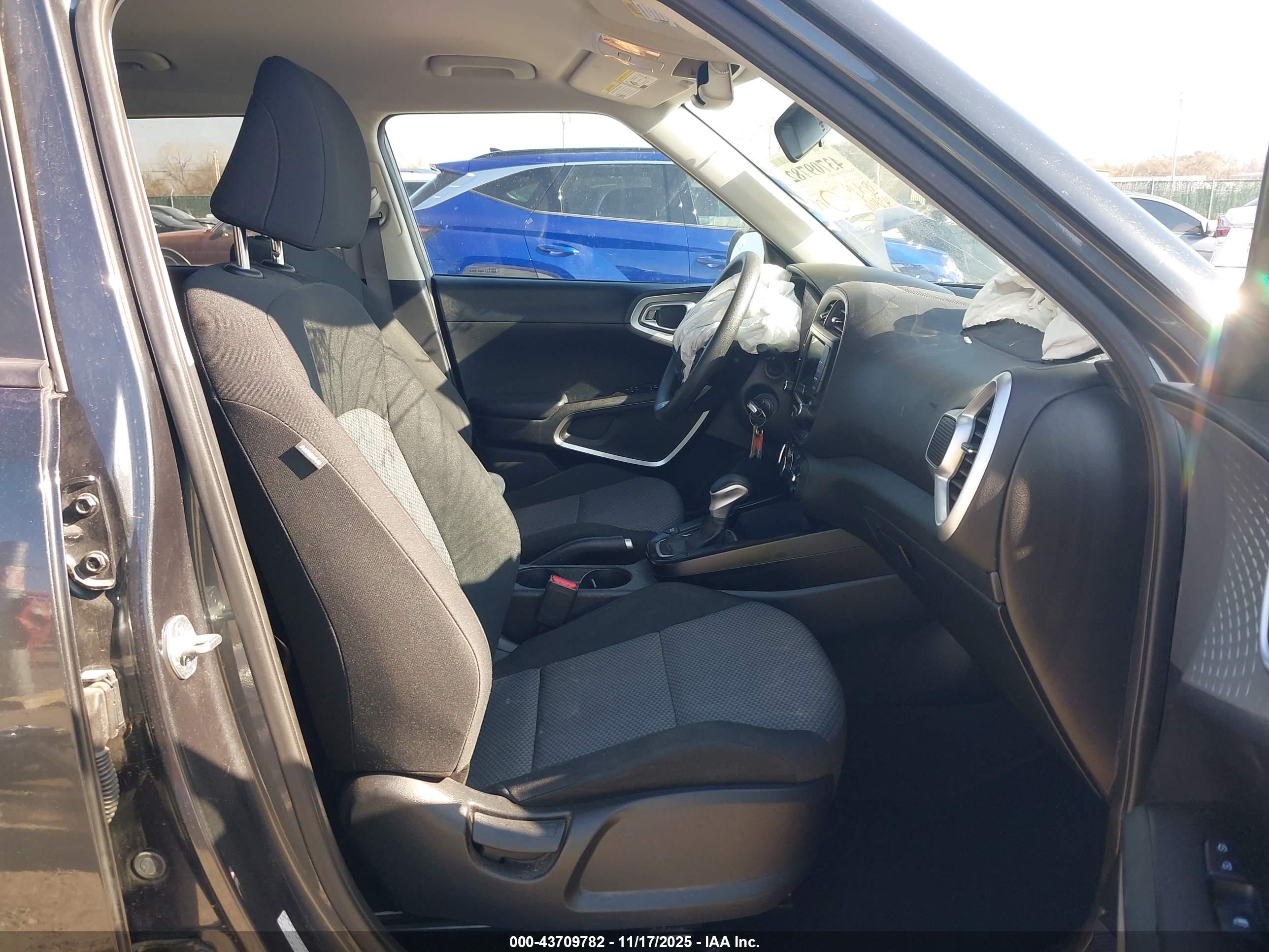 KIA SOUL image 5