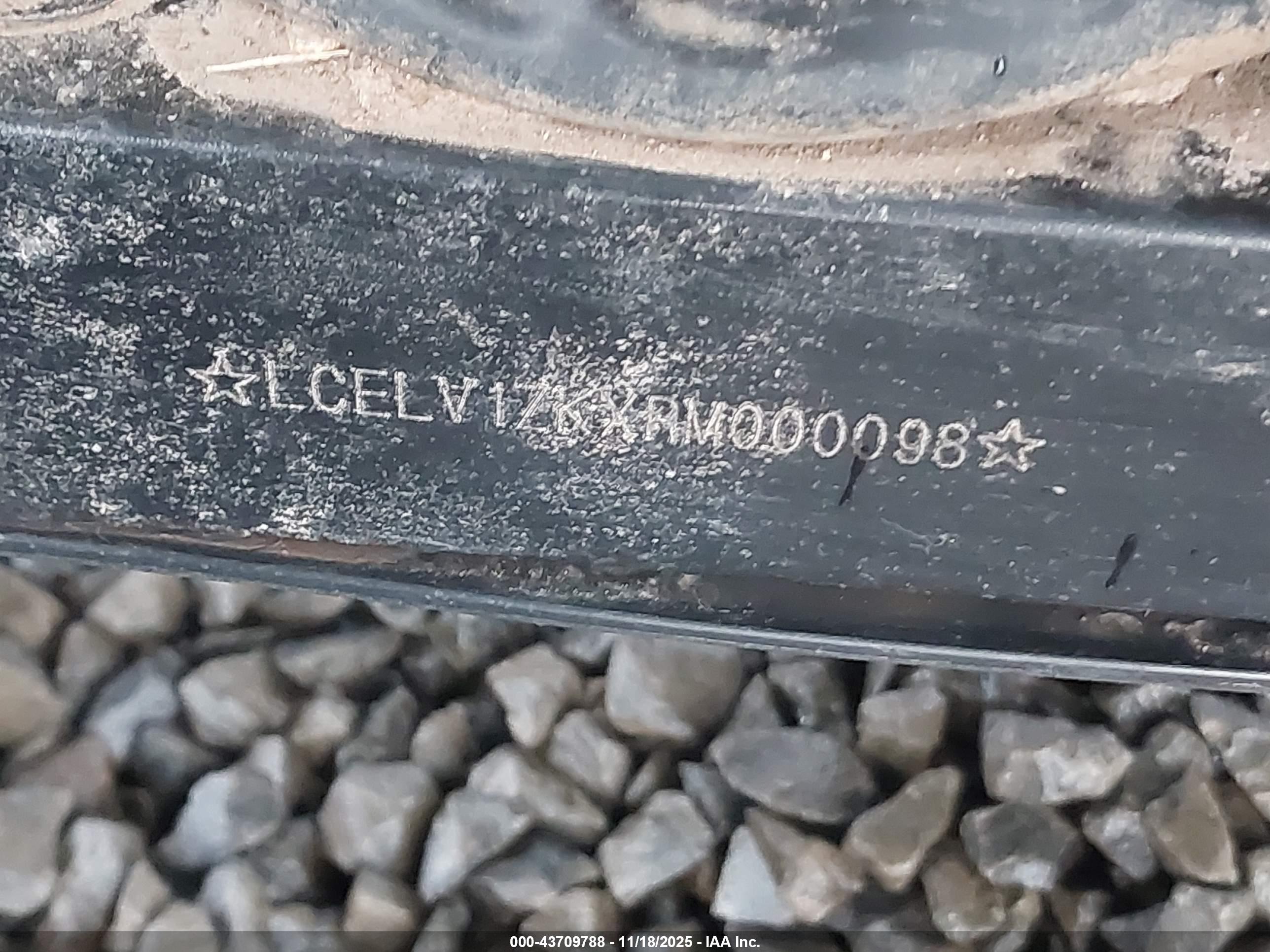 CF MOTO image 10