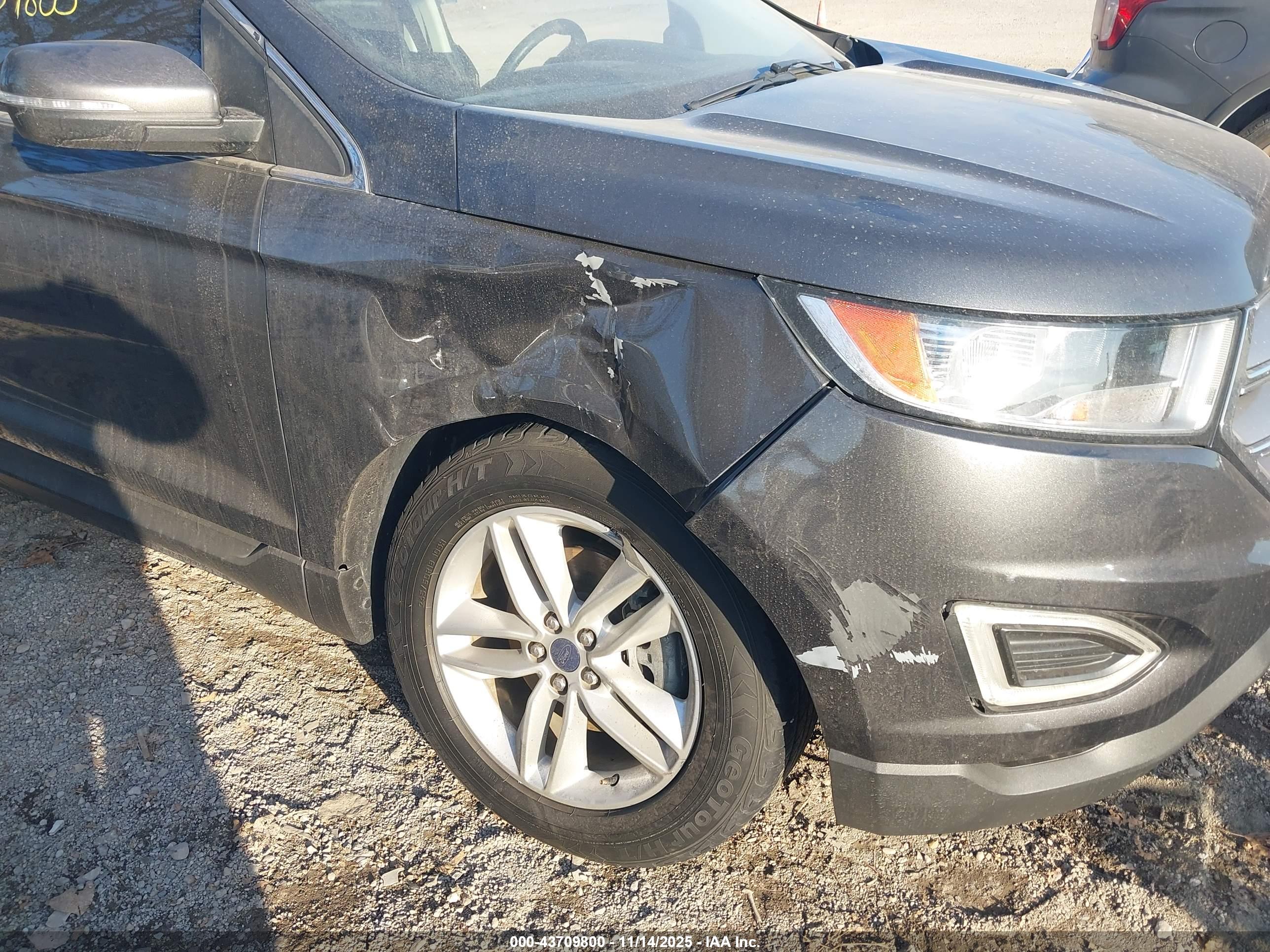 FORD EDGE image 6