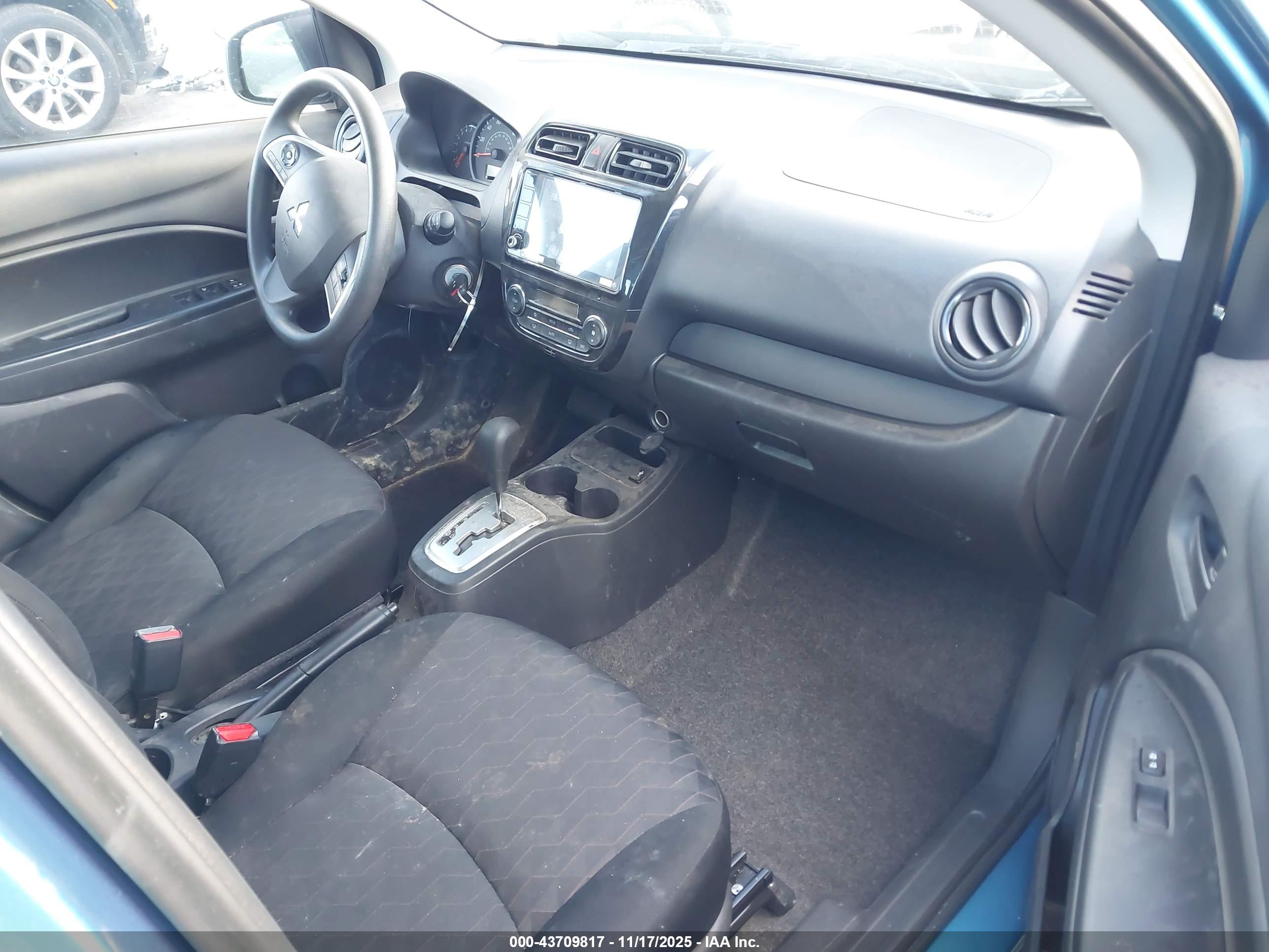 MITSUBISHI MIRAGE image 5