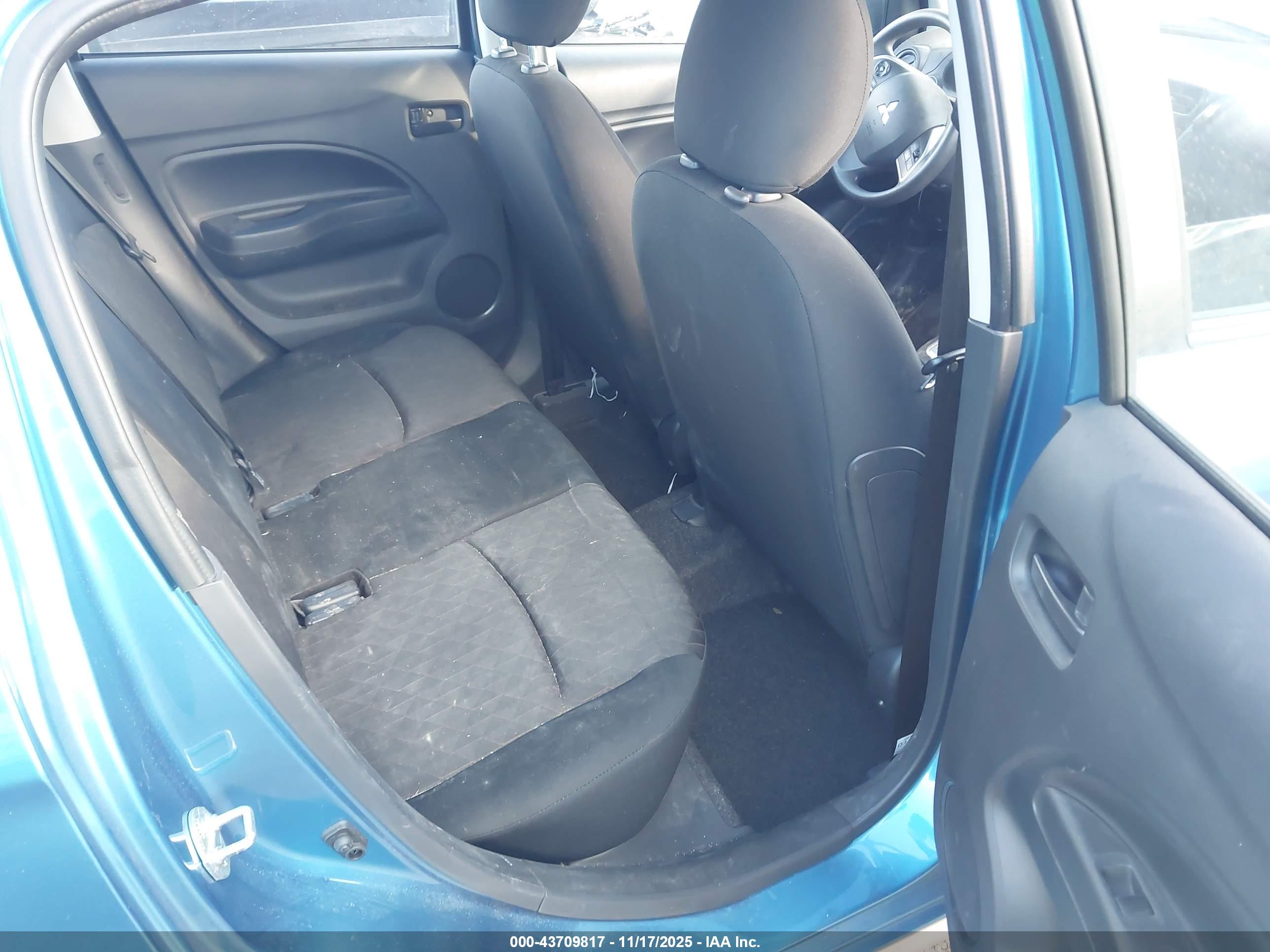 MITSUBISHI MIRAGE image 8
