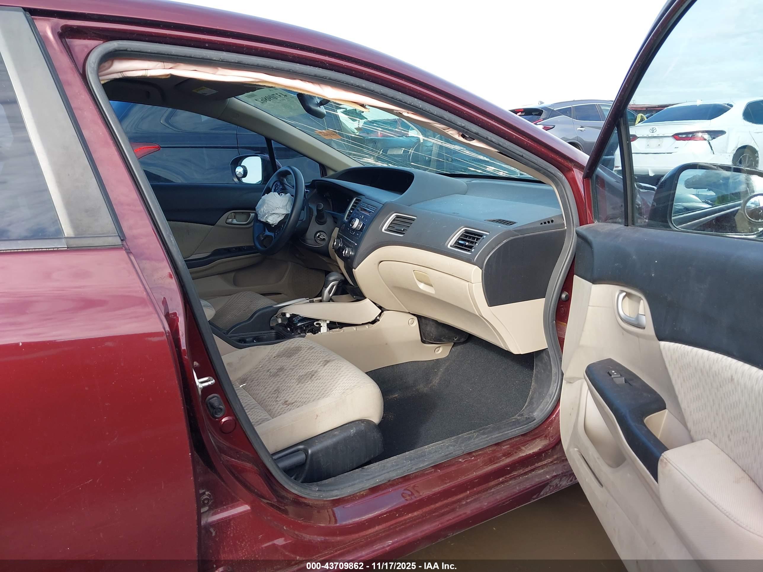 HONDA CIVIC image 5