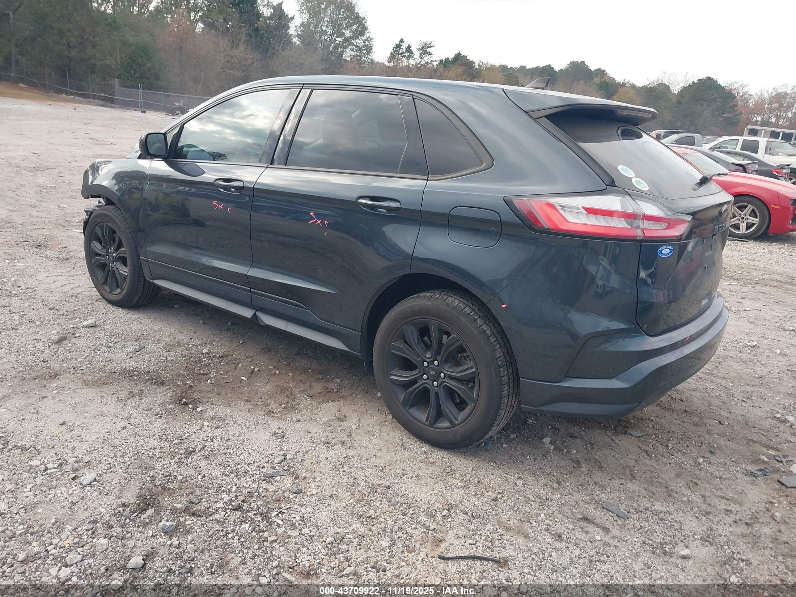 FORD EDGE image 3