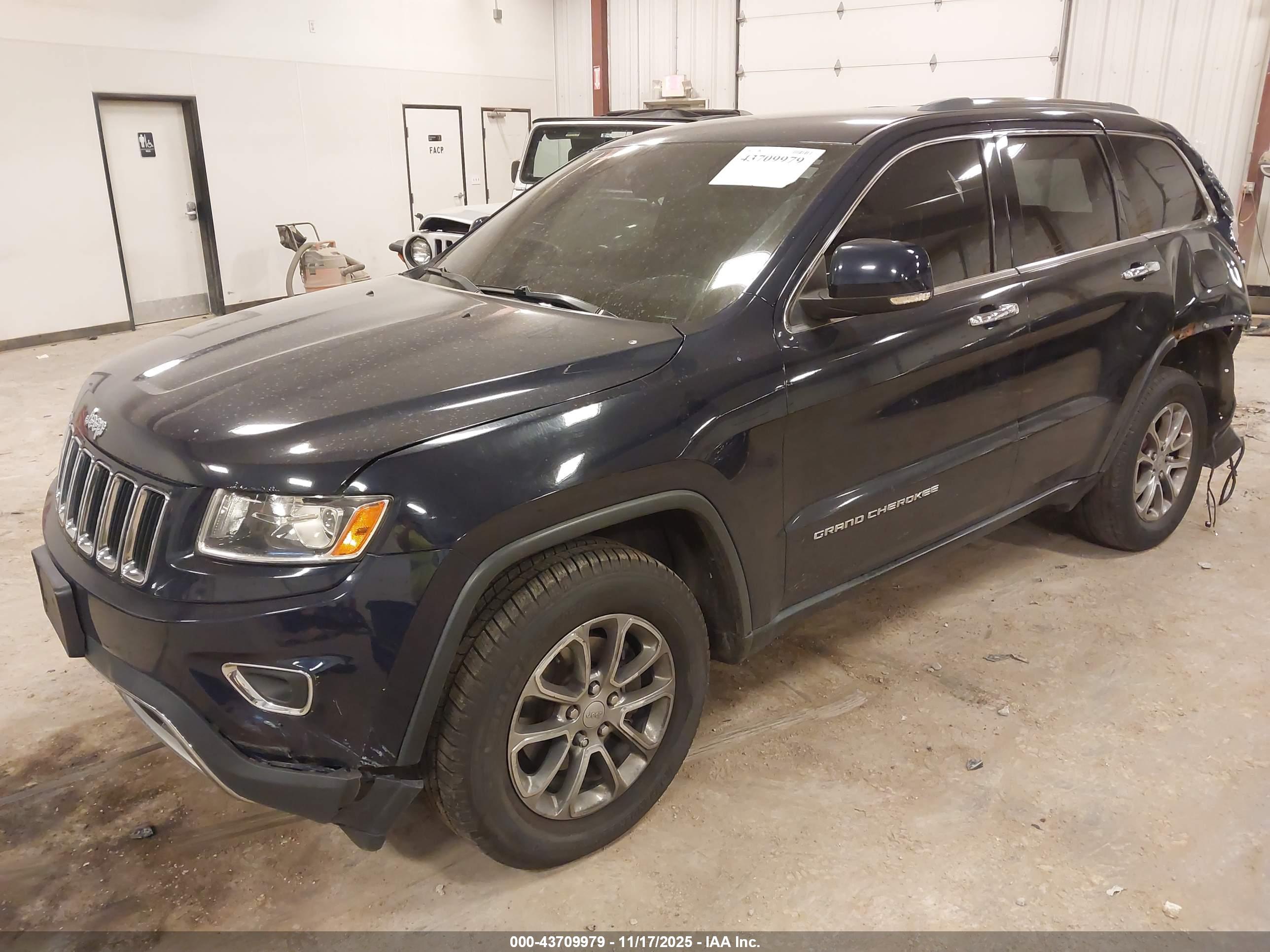 JEEP GRAND image 2