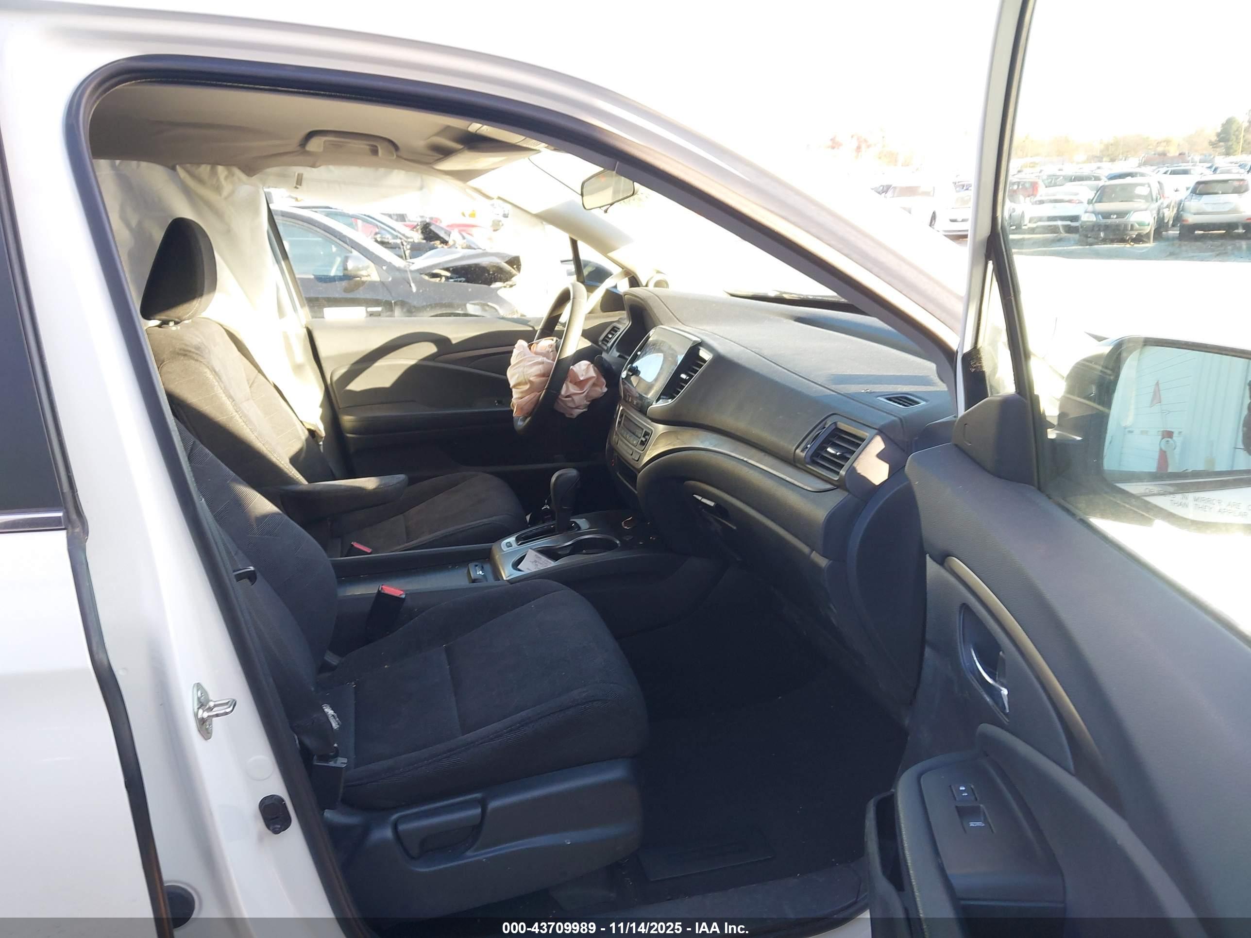 HONDA PILOT image 5