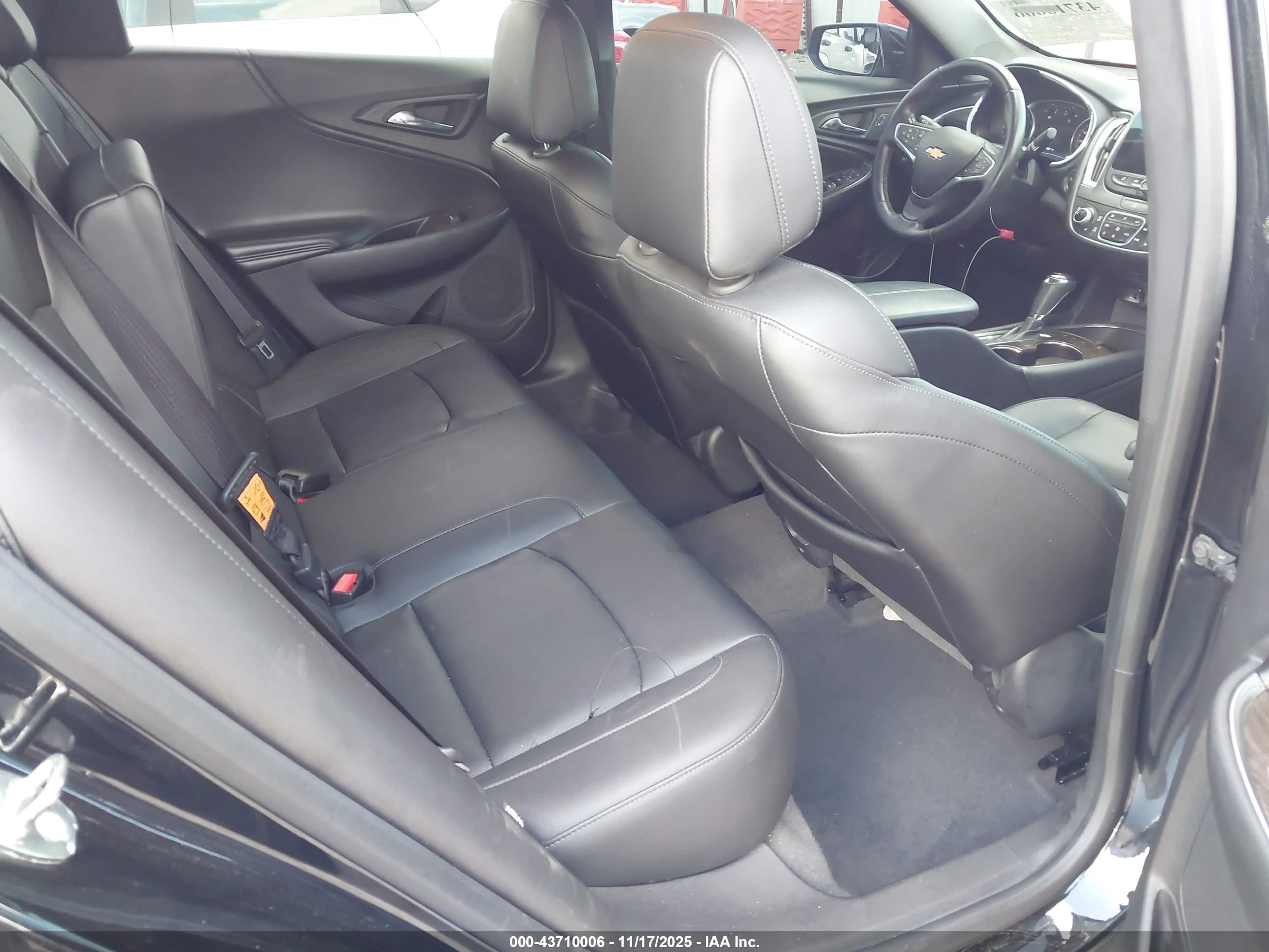 CHEVROLET MALIBU image 8