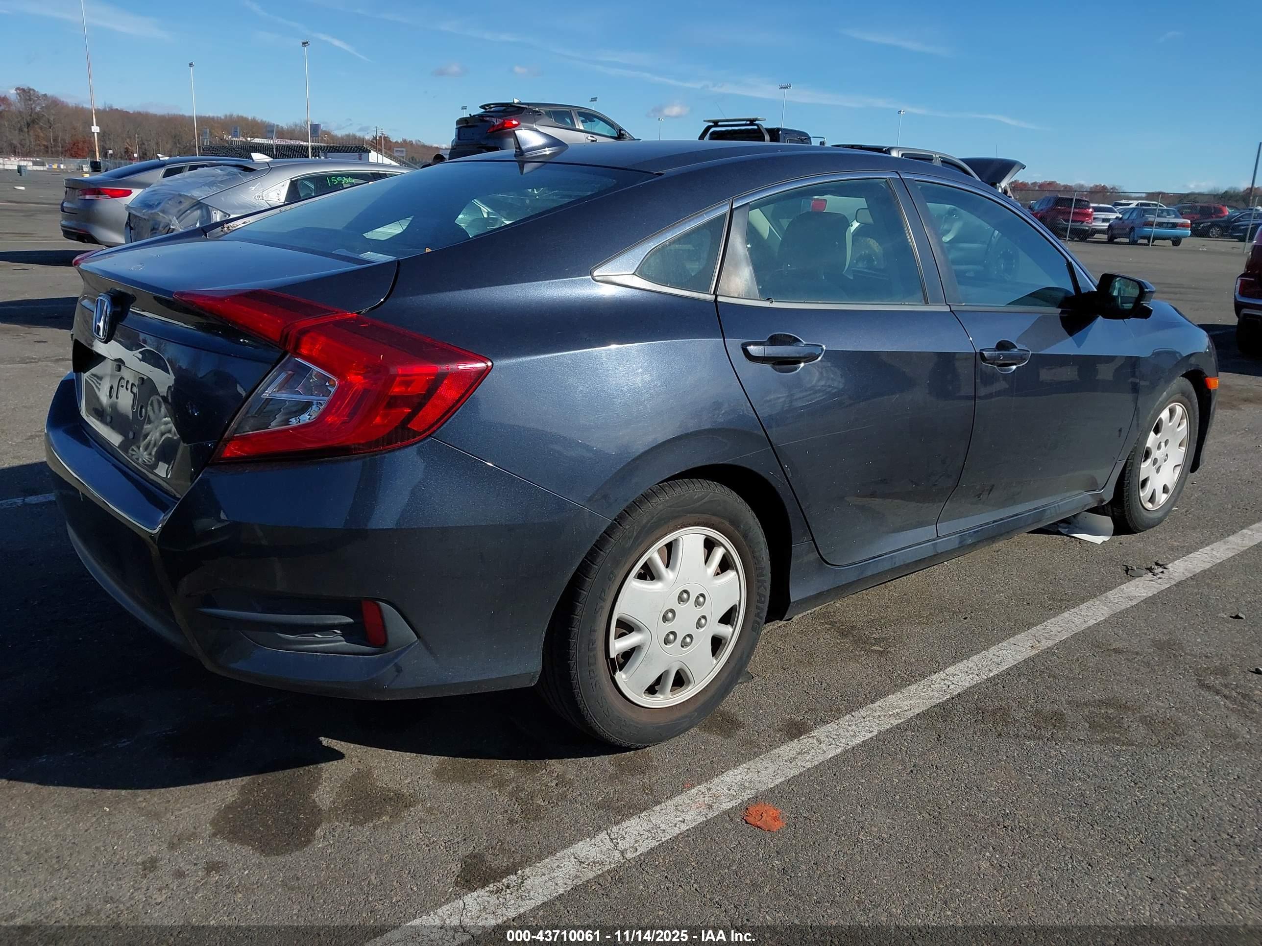 HONDA CIVIC image 4