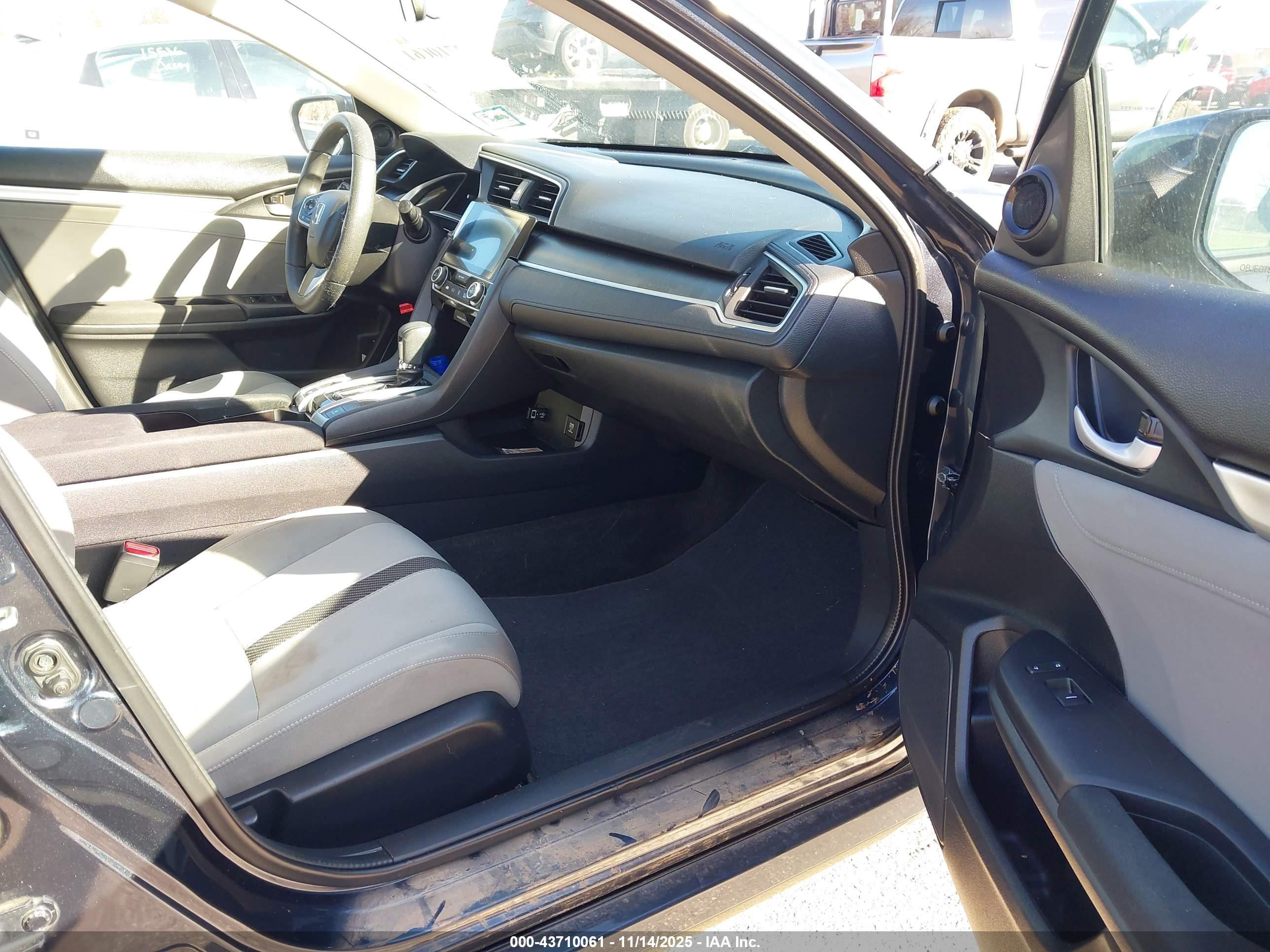 HONDA CIVIC image 5