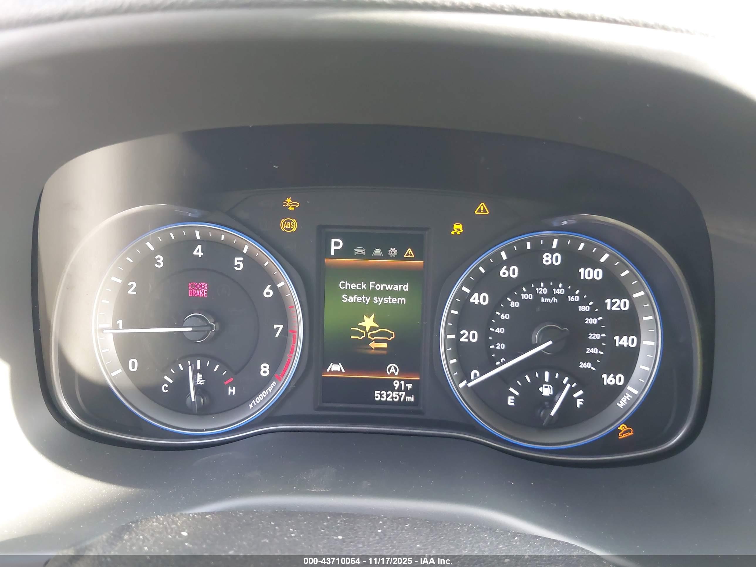 HYUNDAI KONA image 7