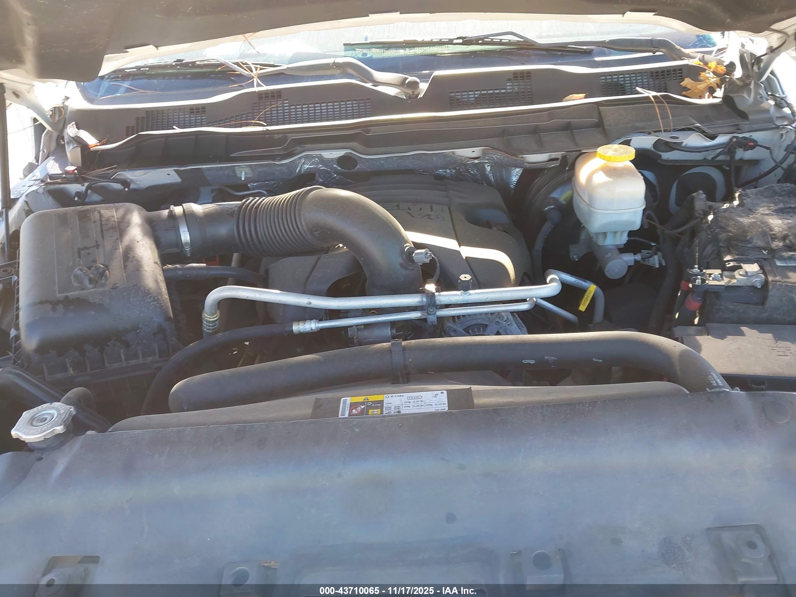 RAM 2500 image 10