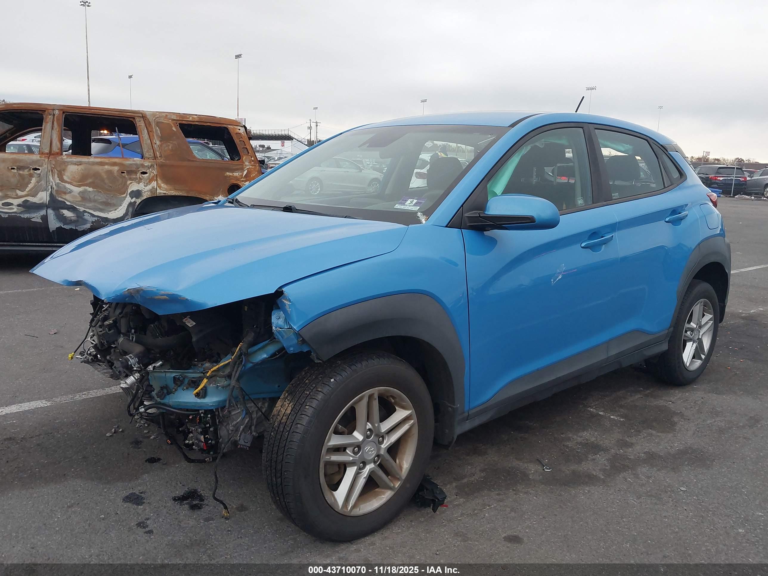 HYUNDAI KONA image 2