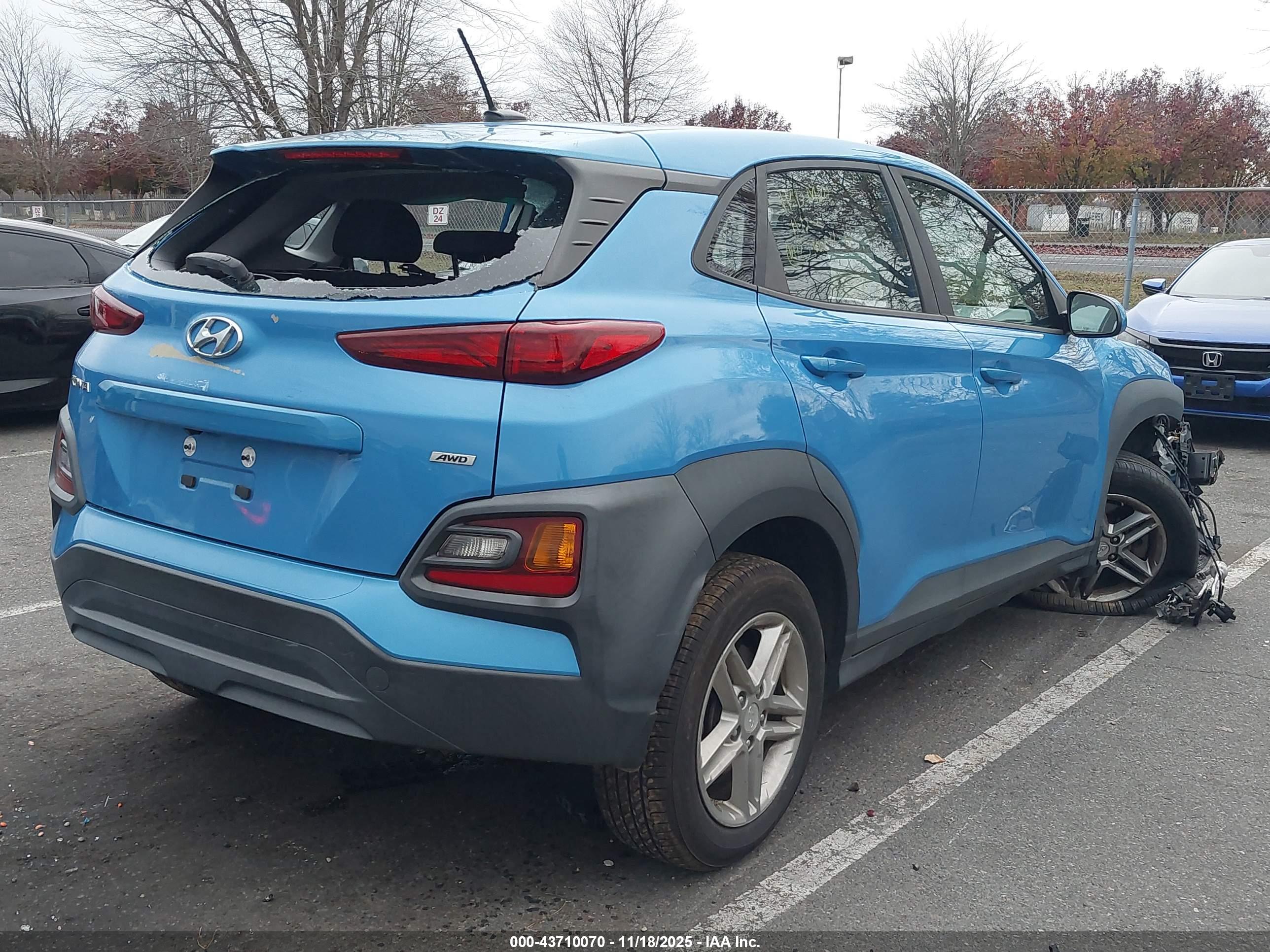 HYUNDAI KONA image 4
