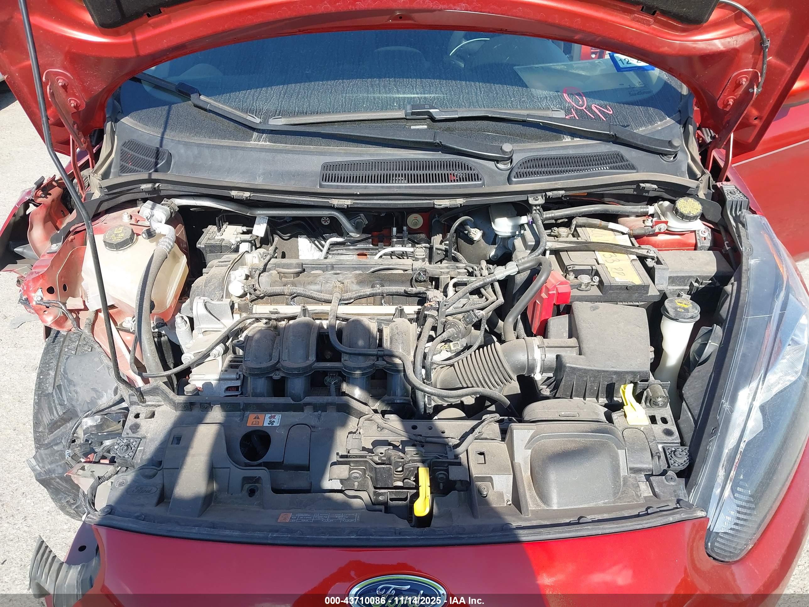 FORD FIESTA image 10