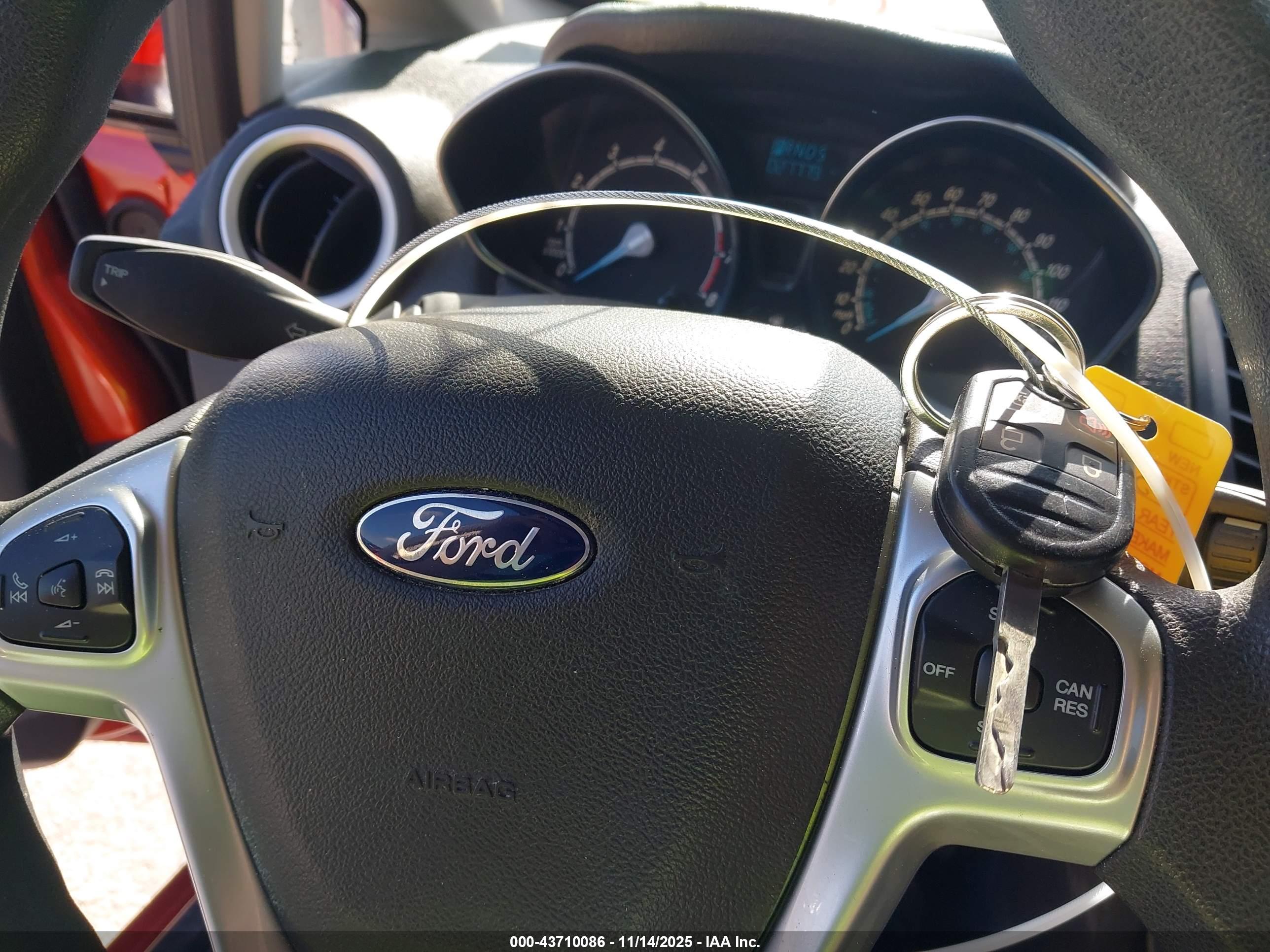 FORD FIESTA image 11