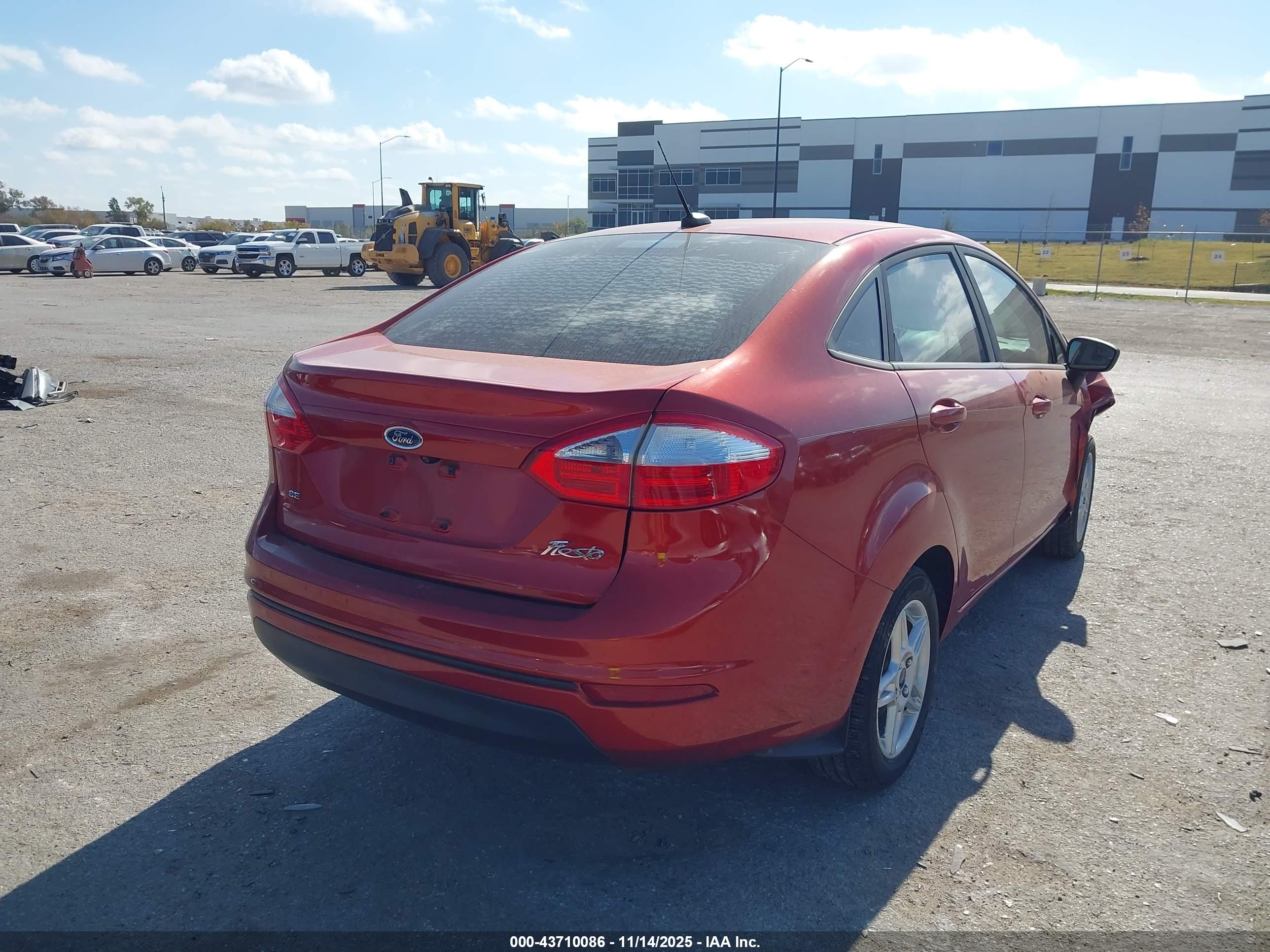 FORD FIESTA image 4