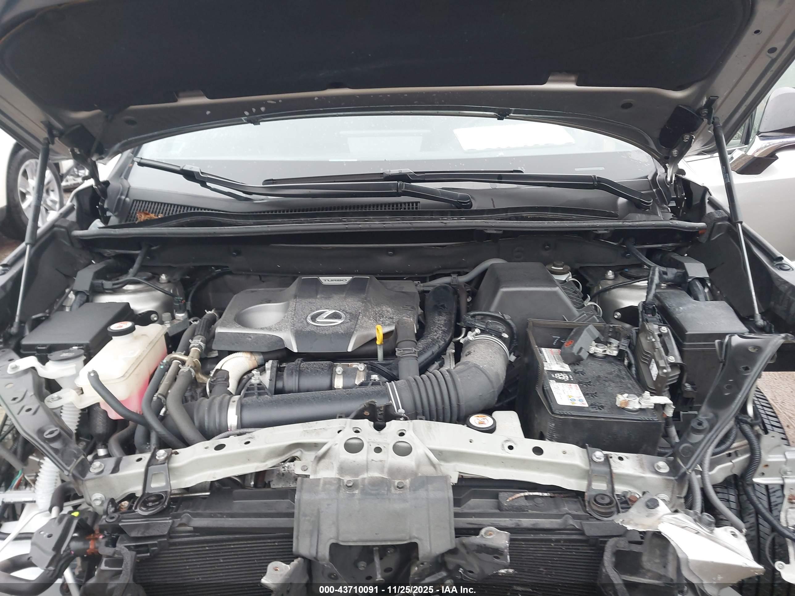 LEXUS NX image 10