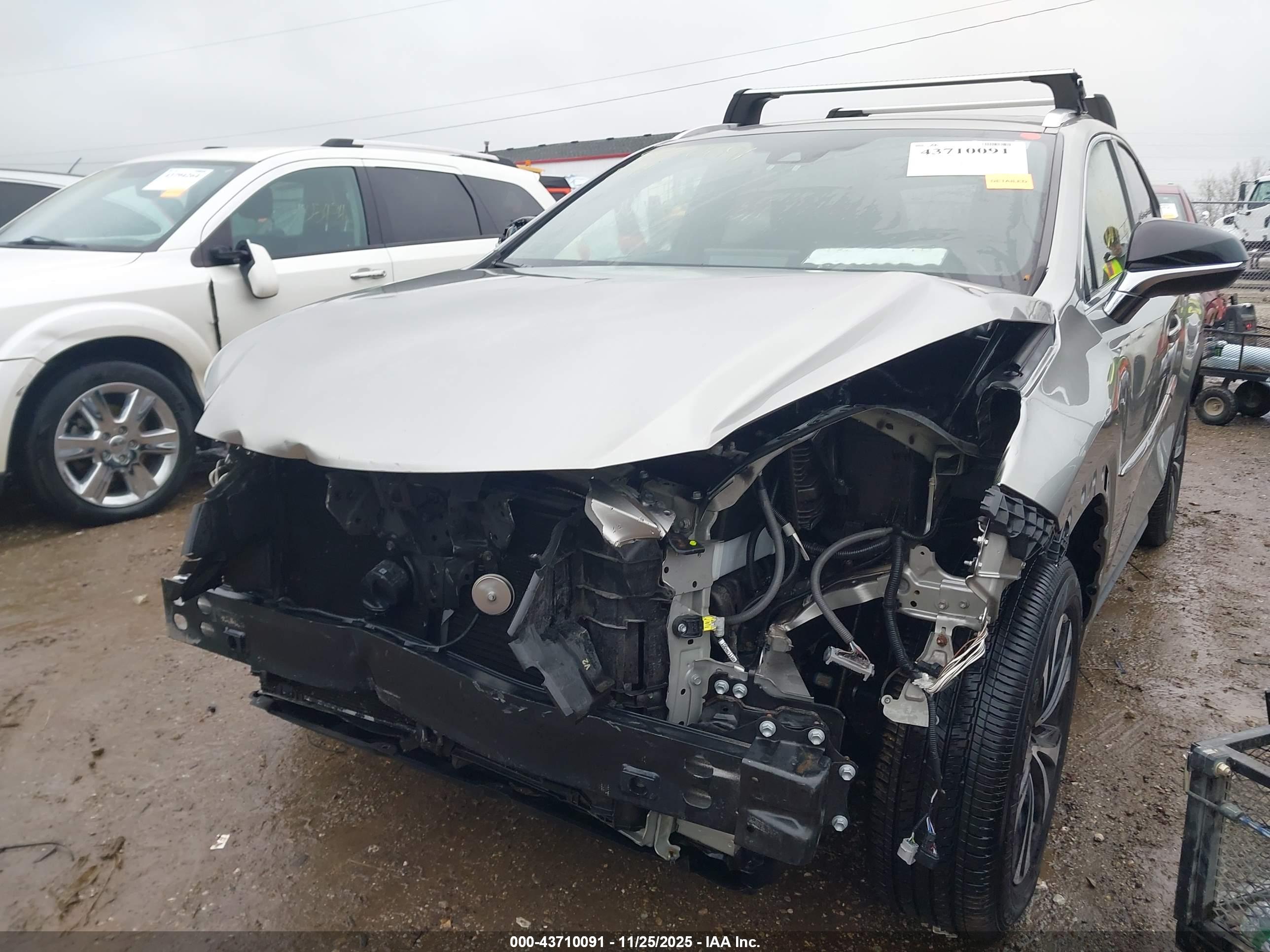 LEXUS NX image 6