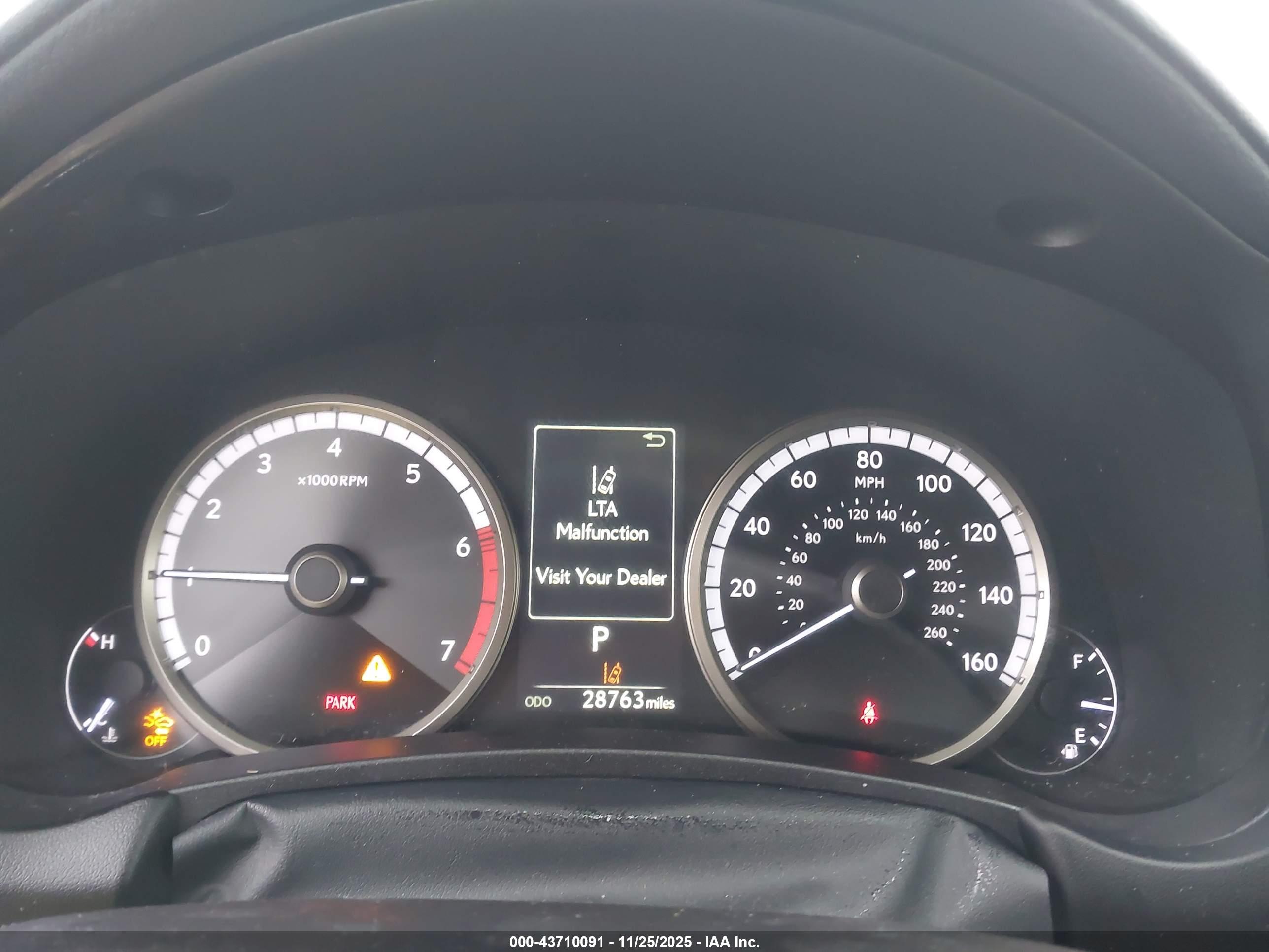 LEXUS NX image 7