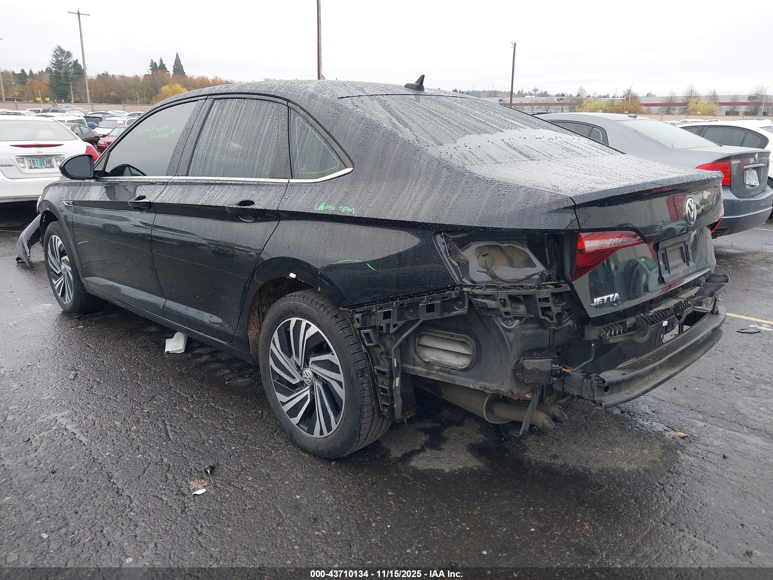 VOLKSWAGEN JETTA image 3