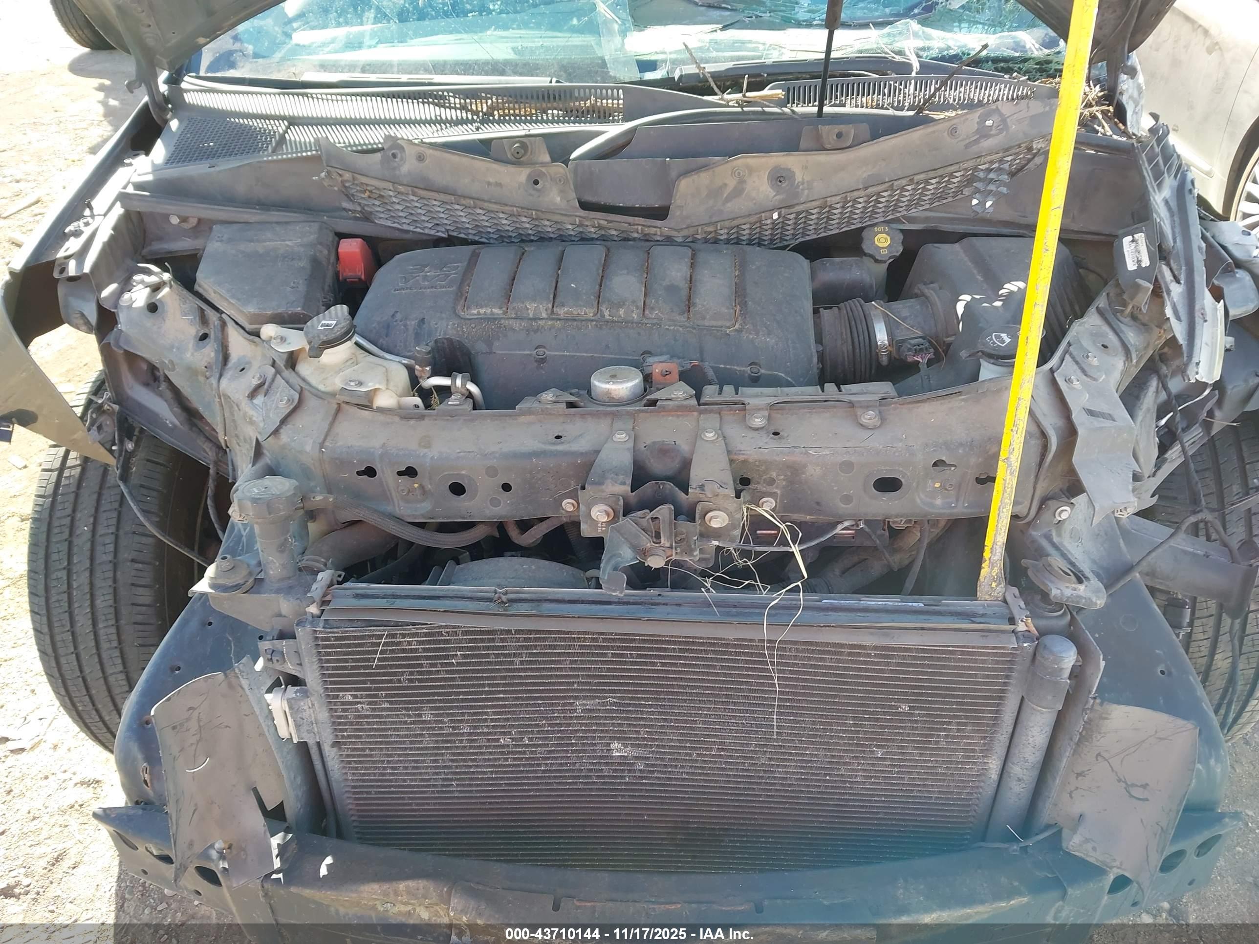 CHEVROLET TRAVERSE image 10