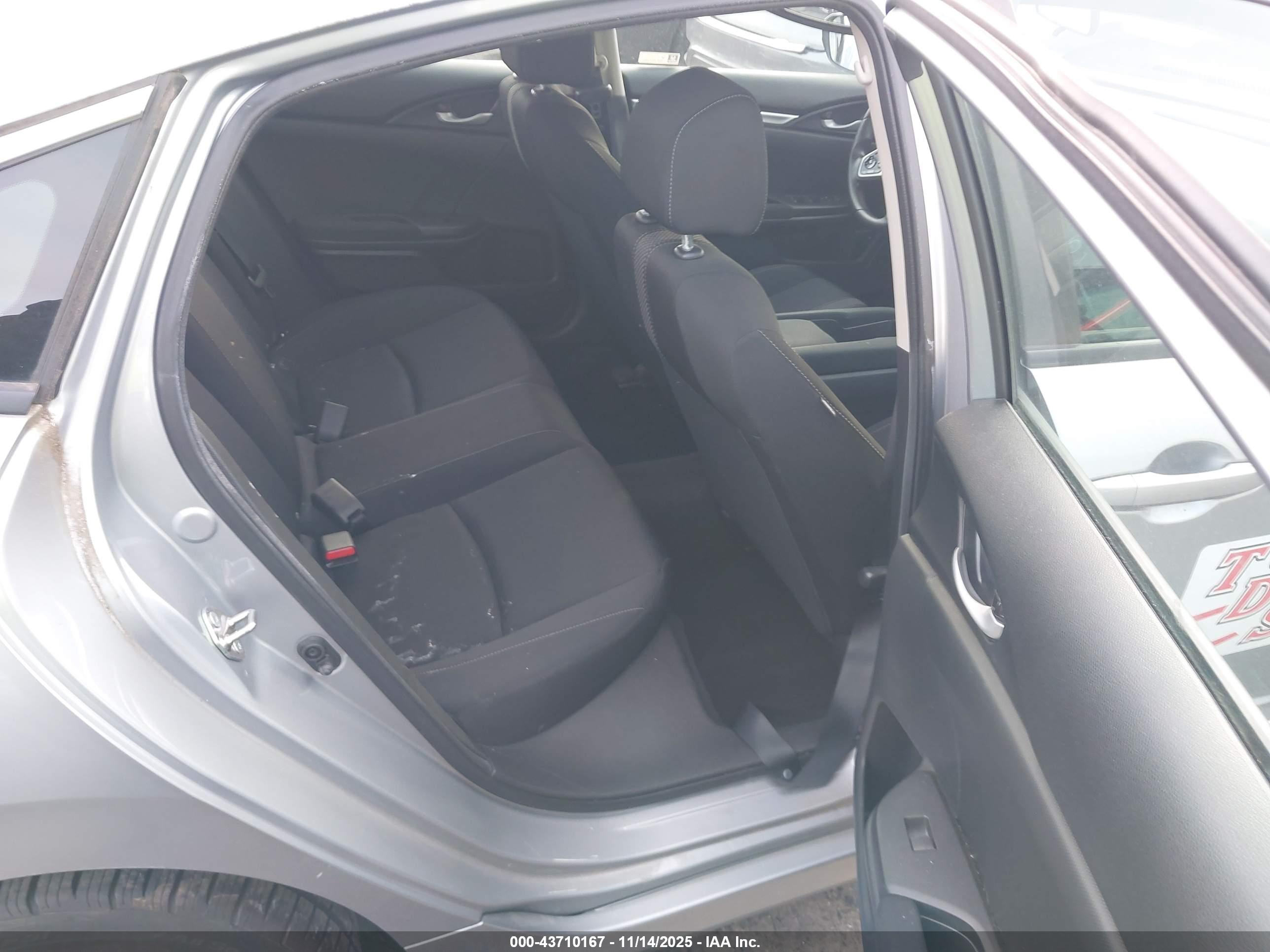 HONDA CIVIC image 8